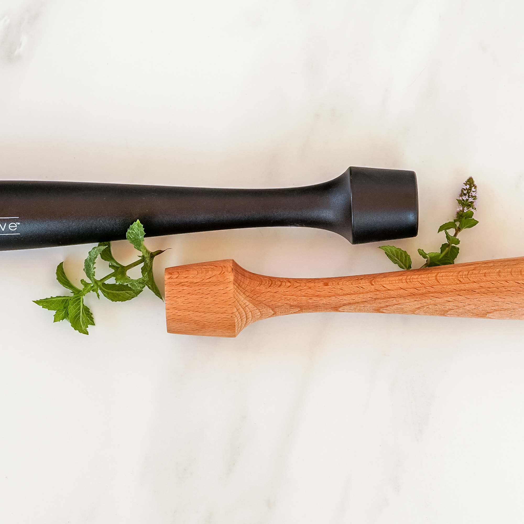 Premium Natural Hardwood Extra Long Cocktail Muddler - Bar Tool for Mixing Mojitos, Old Fashioned & Craft Cocktails - Perfect for Home Bartenders & Professional Bars