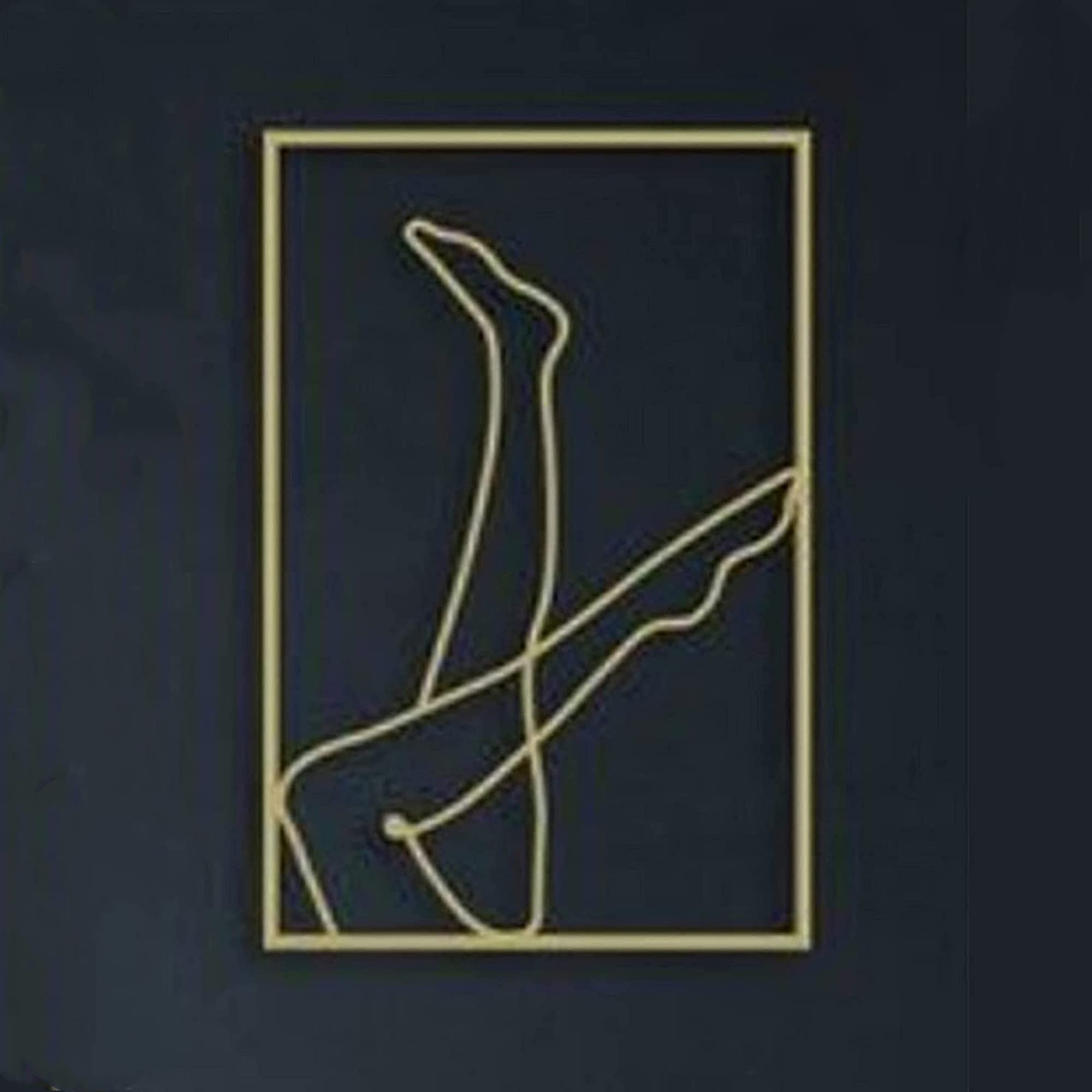 Gold Female Line Art Wall Decor - Minimalist Single Line Drawing, Modern Abstract Female Body Sculpture, Unique Home Decor for Living Room & Bedroom - Perfect for Boho Chic Interiors and Contemporary Wall Art Displays