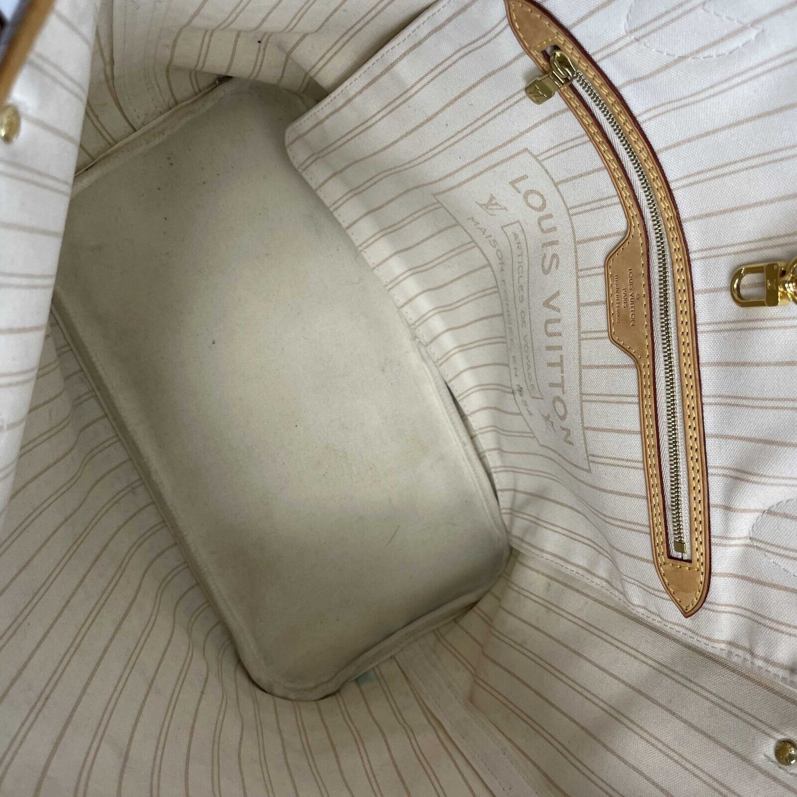 Authentic Louis Vuitton Neverfull MM Tote Bag in Damier Azur Canvas - Perfect for Work, Travel & Everyday Use