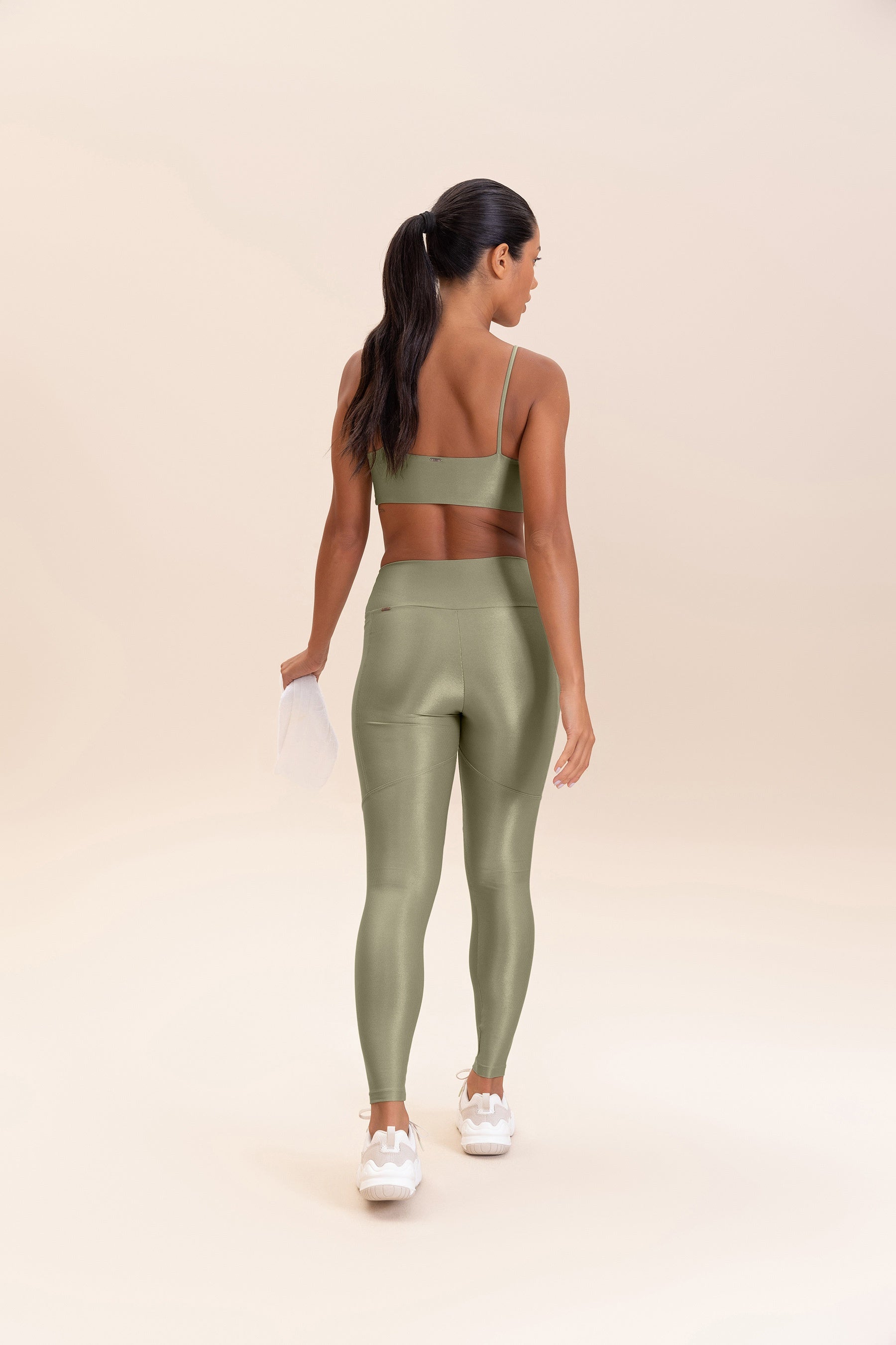 Allure® Adaptiv Curve Sports Bra - High Support Workout Bra for Women, Seamless Comfort & Breathable Fabric - Perfect for Running, Yoga & Gym