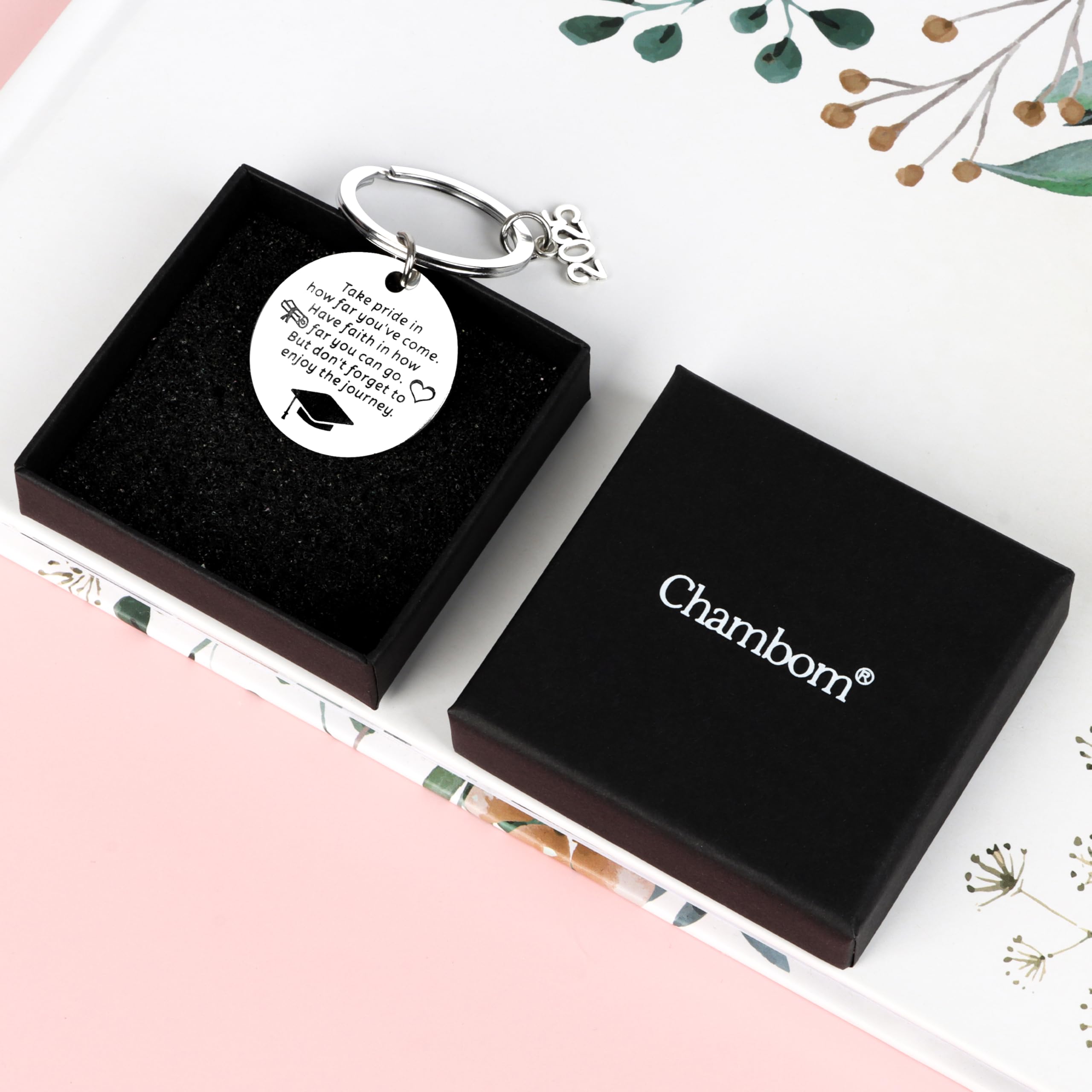 2025 Graduation Keychain - Inspirational Gift for Him, Her, Boys & Girls - Class of 2025 Graduation Present - Perfect for High School & College Graduation Ceremonies, Parties & Keepsakes