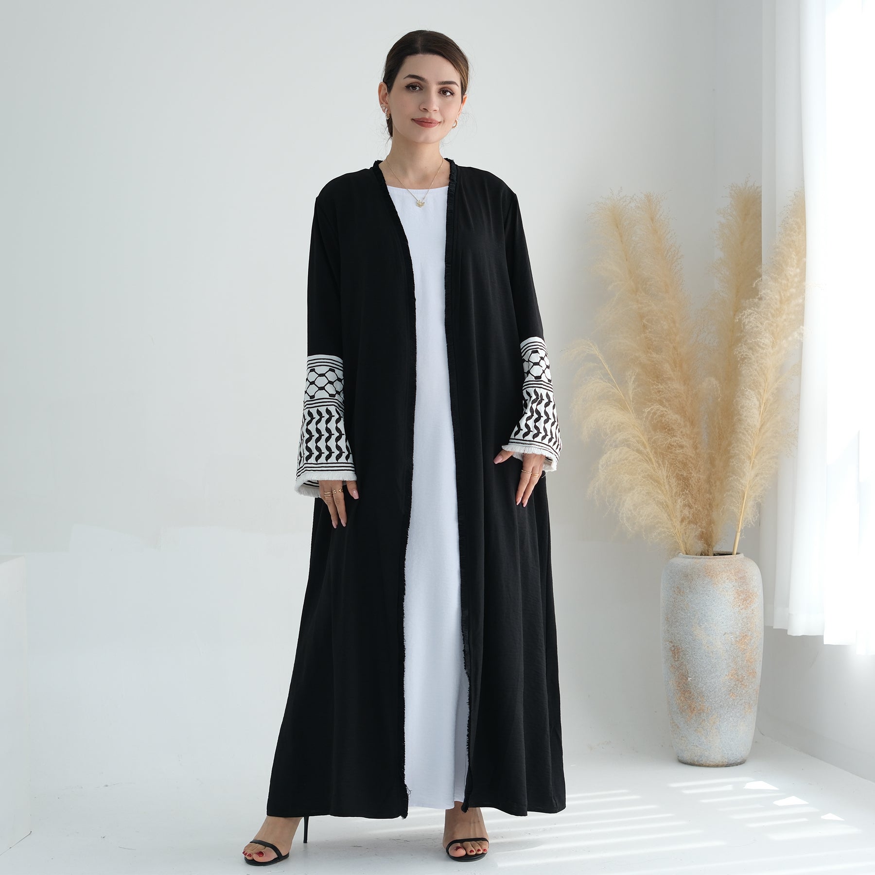 Elegant Black Kufiya Open Abaya Set - Modest Muslim Prayer Dress for Women | Perfect for Eid, Ramadan & Special Occasions