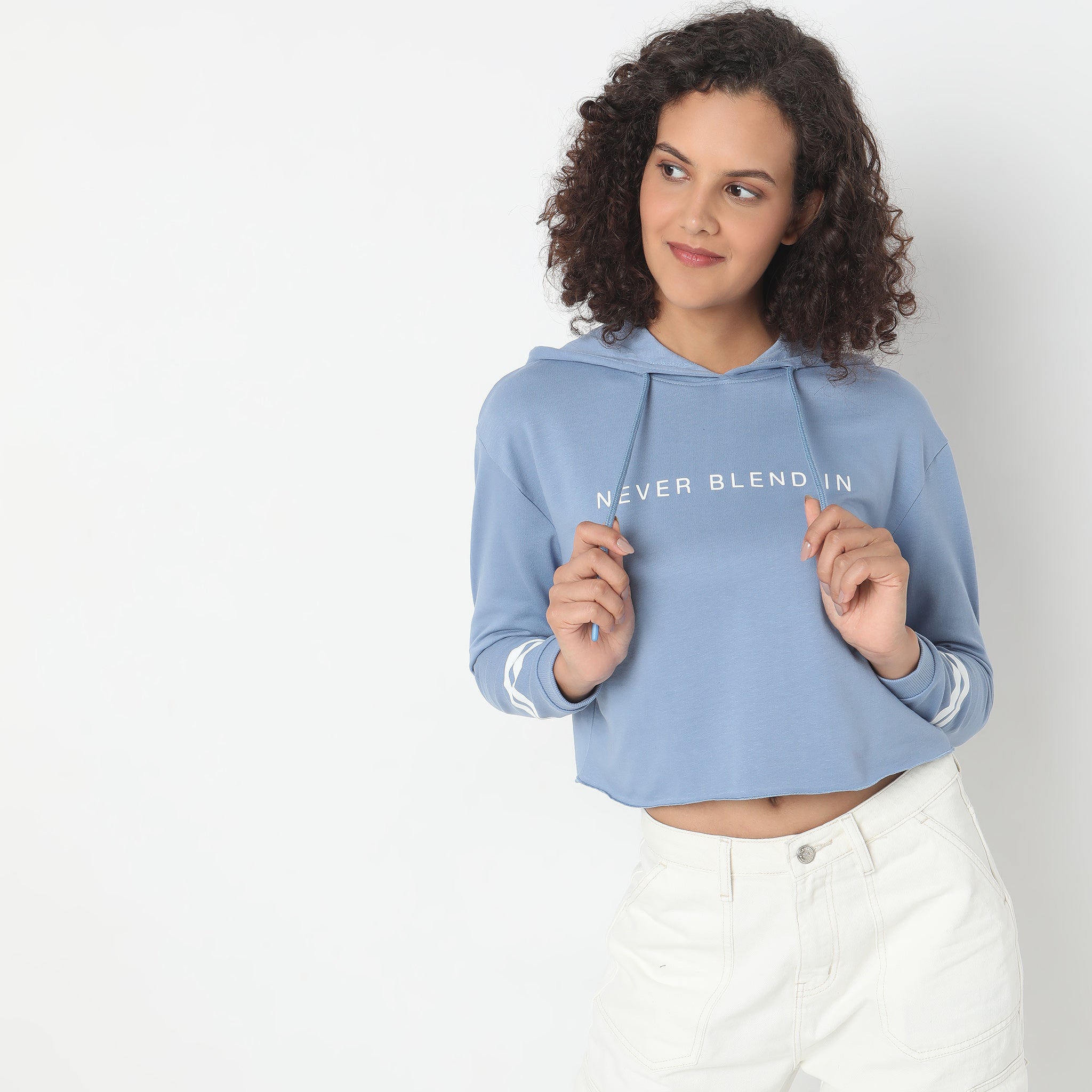 Stylish Boxy Fit Graphic Sweatshirt for Women | Trendy Oversized Pullover | Casual Streetwear & Loungewear | Perfect for Everyday Wear, Coffee Dates & Weekend Outings