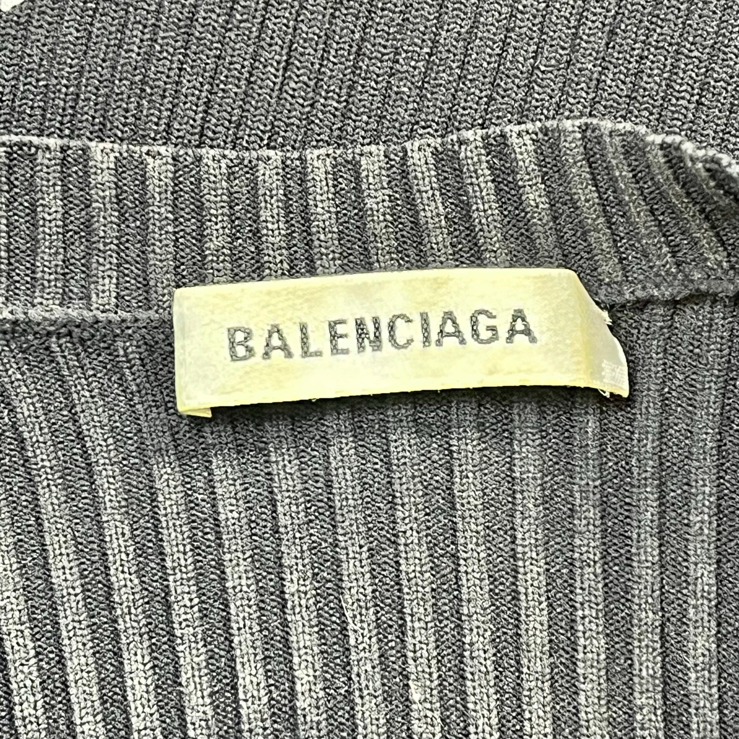 Balenciaga Sweater for Men & Women | Luxury Designer Knitwear | Casual & Streetwear Fashion | Perfect for Fall & Winter Outfits