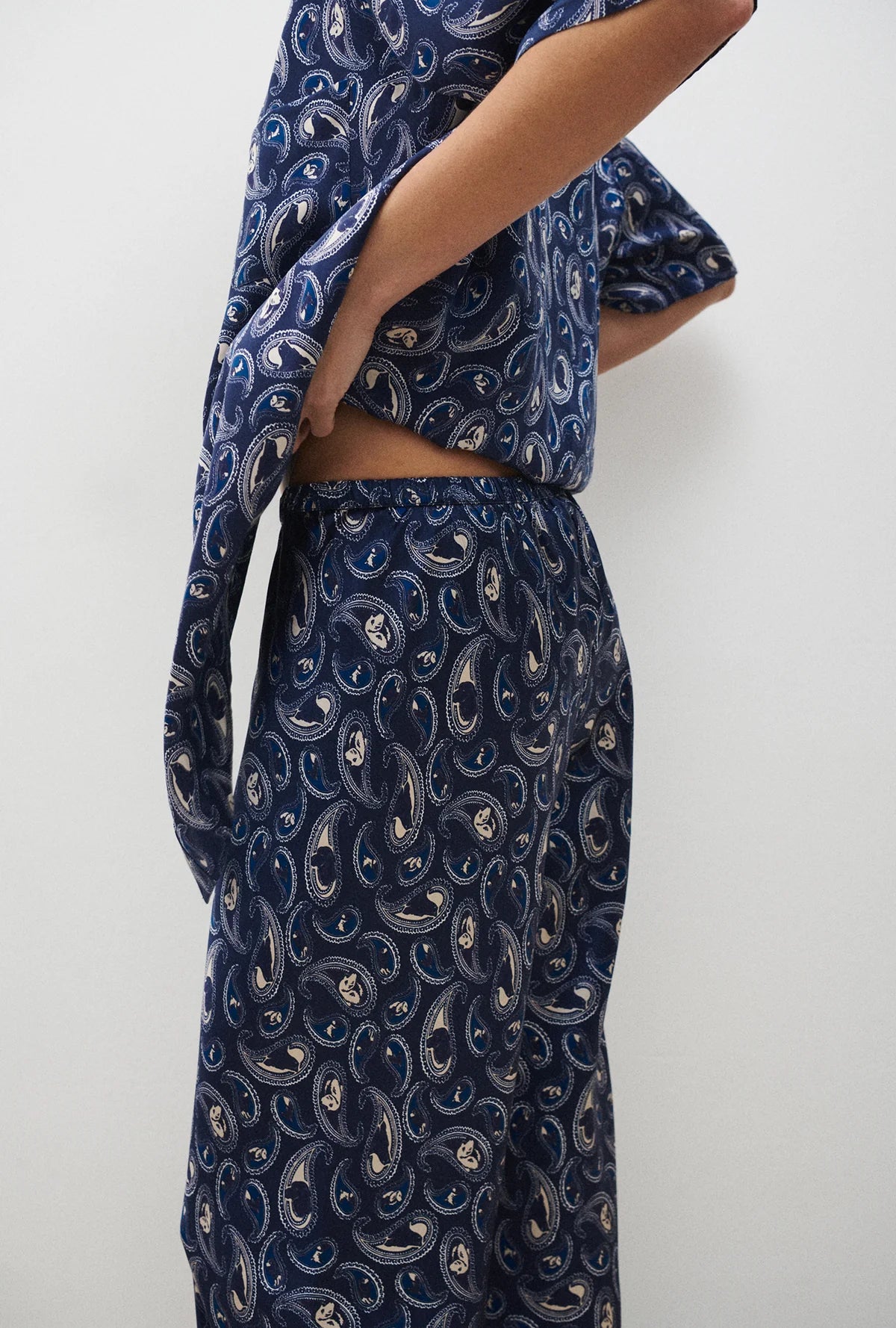 Stylish Bias Cut Pants with Houndstooth Paisley Print - Perfect for Office Wear & Casual Outfits