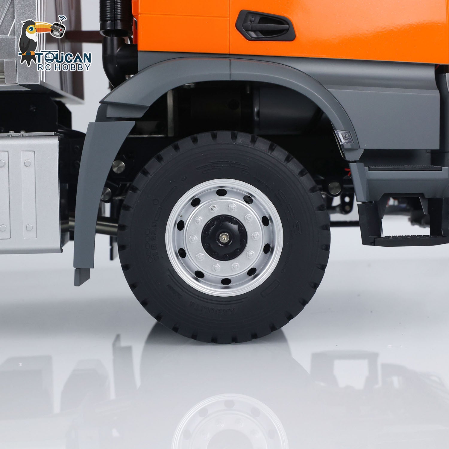 1/14 Scale Kabolite 5701 RC Dump Truck - 4x4 Remote Control Dumper Car with Sound & Light Simulation - Engineering Vehicle Hobby Model for Kids & Adults - Perfect for Construction Site Play, Collecting & RC Racing