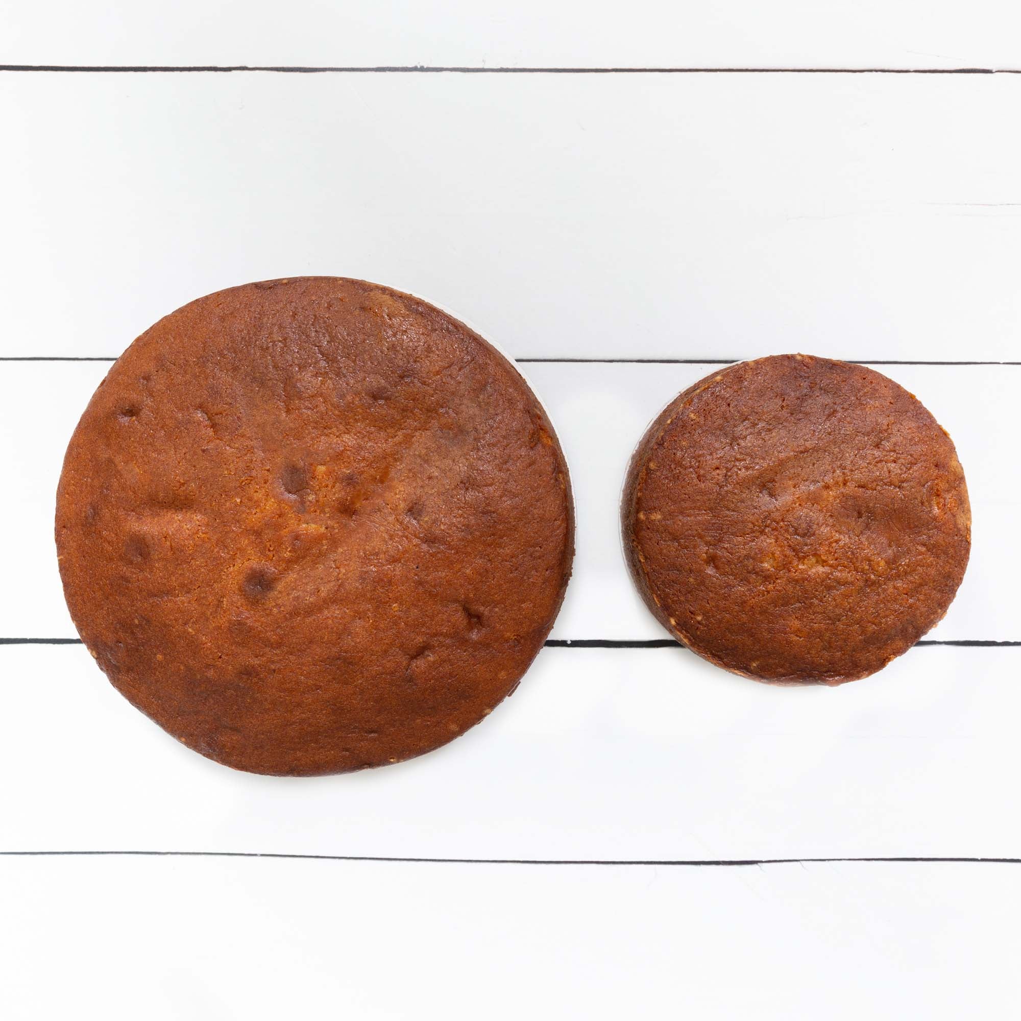Delicious Pear Ginger Cake - Homemade Spiced Dessert for Holidays, Parties & Family Gatherings | Perfect for Christmas, Thanksgiving & Special Occasions