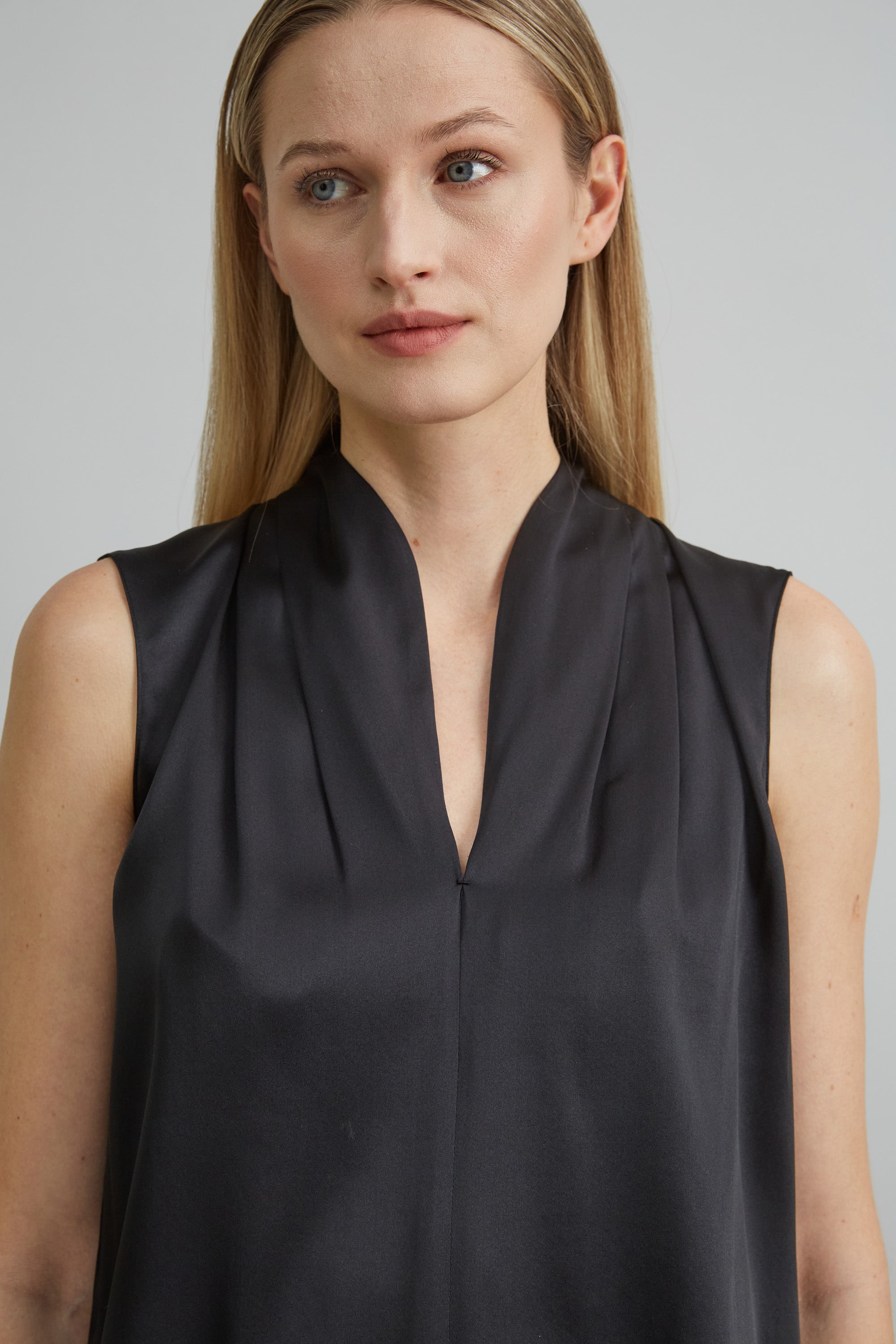 Sleeveless Silk Satin Contour Shirt for Women - Elegant Blouse for Office Wear & Evening Outfits