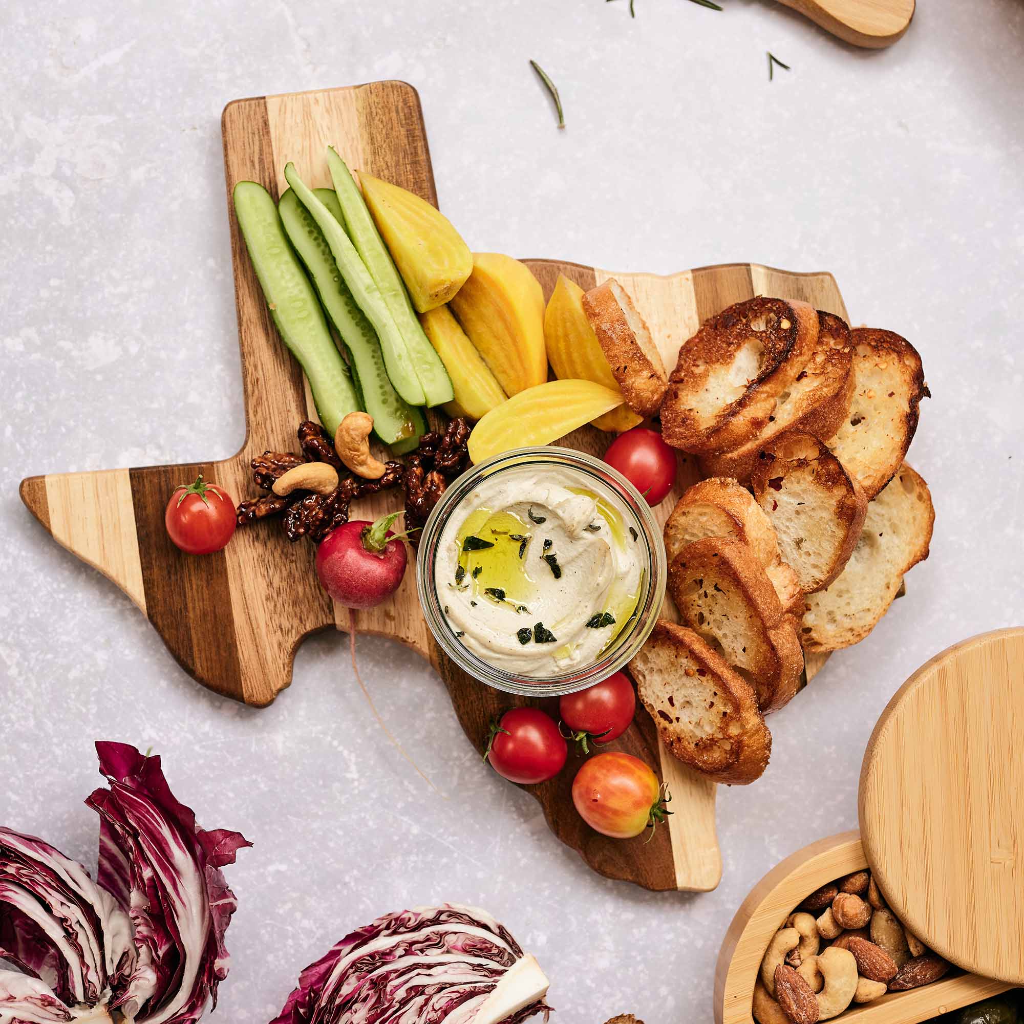 Rock & Branch® Shiplap Series Texas Cutting Board - Premium Wooden Chopping Board for Kitchen, BBQ, and Charcuterie - Perfect for Home Chefs, Entertaining, and Farmhouse Decor