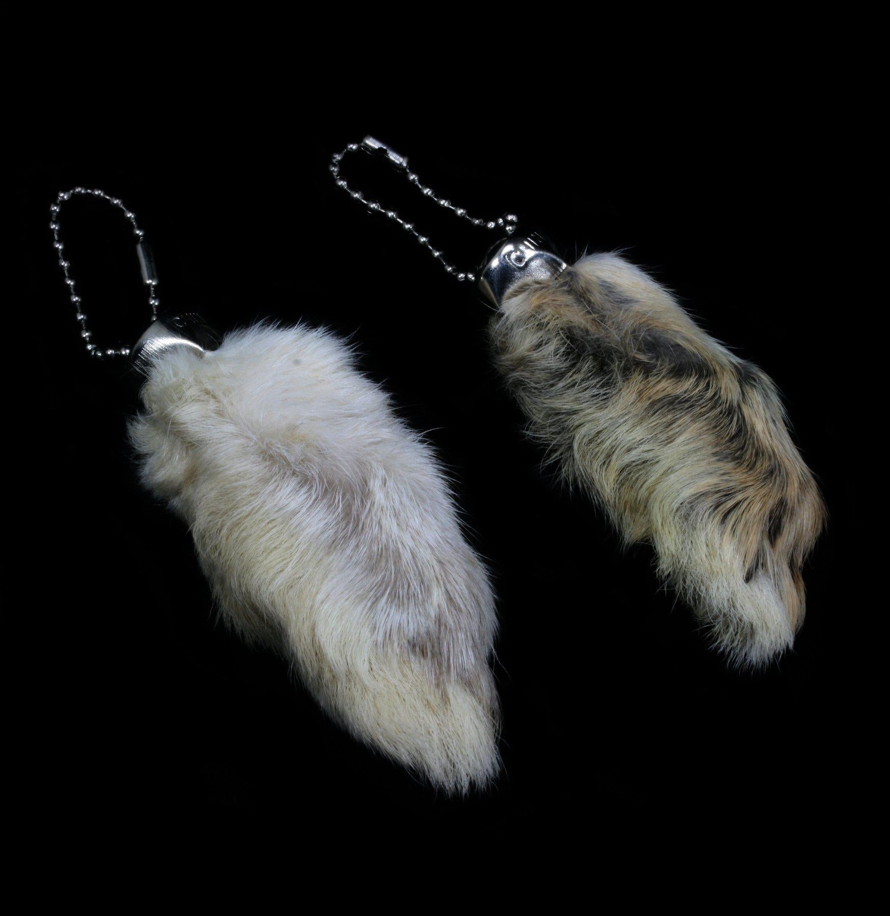Lucky White Rabbit Foot Keychain - Genuine Leather Charm for Keys, Bags & Backpacks - Perfect for Good Luck, Gifts & Outdoor Adventures