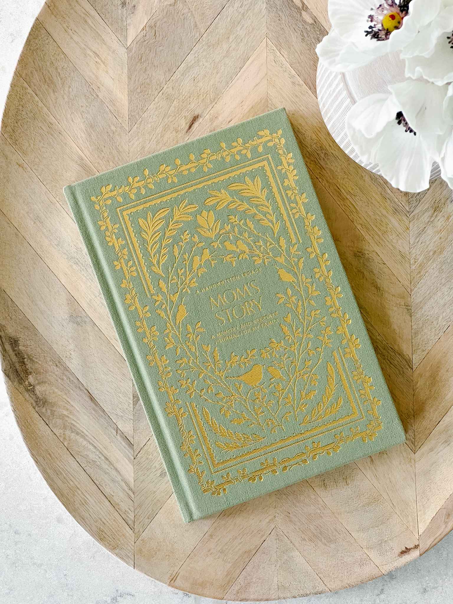 Mom's Story Keepsake Memory Book - Cherish Family Memories & Milestones | Perfect for Mother's Day, Birthdays & Special Occasions