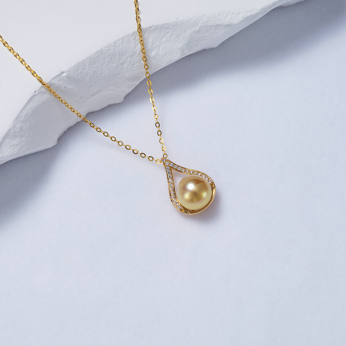 18K Solid Gold South Sea Golden Pearl Necklace - Luxury Women's Jewelry Gift for Wedding, Anniversary & Special Occasions | KN00191