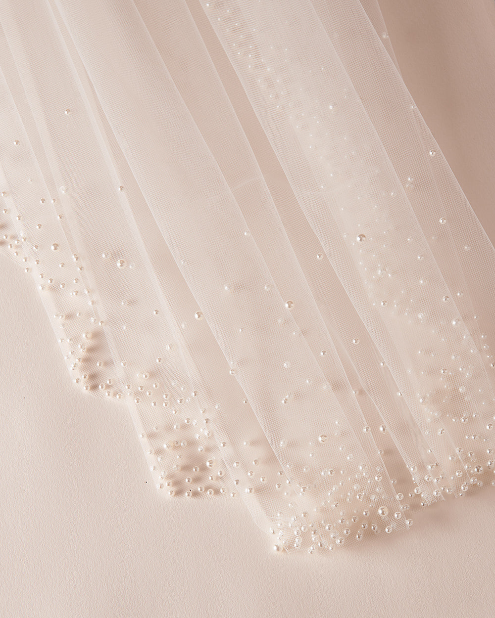 Selena Scattered Pearl Veil - Elegant Bridal Hair Accessory for Weddings, Prom & Special Occasions | Handmade Pearl Hairpiece with Delicate Beading