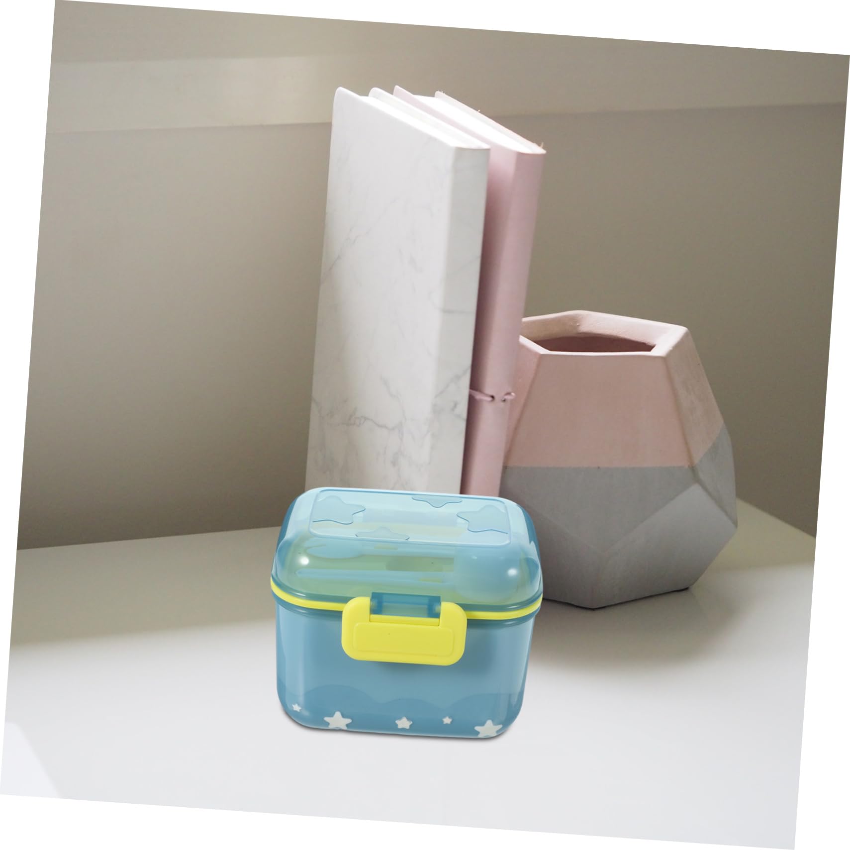 Portable Baby Formula Dispenser Container with Spoon - Travel-Friendly Milk Powder Storage for On-the-Go Feeding | BPA-Free Polypropylene Powder Box for Diaper Bags, Outings & Baby Care Essentials