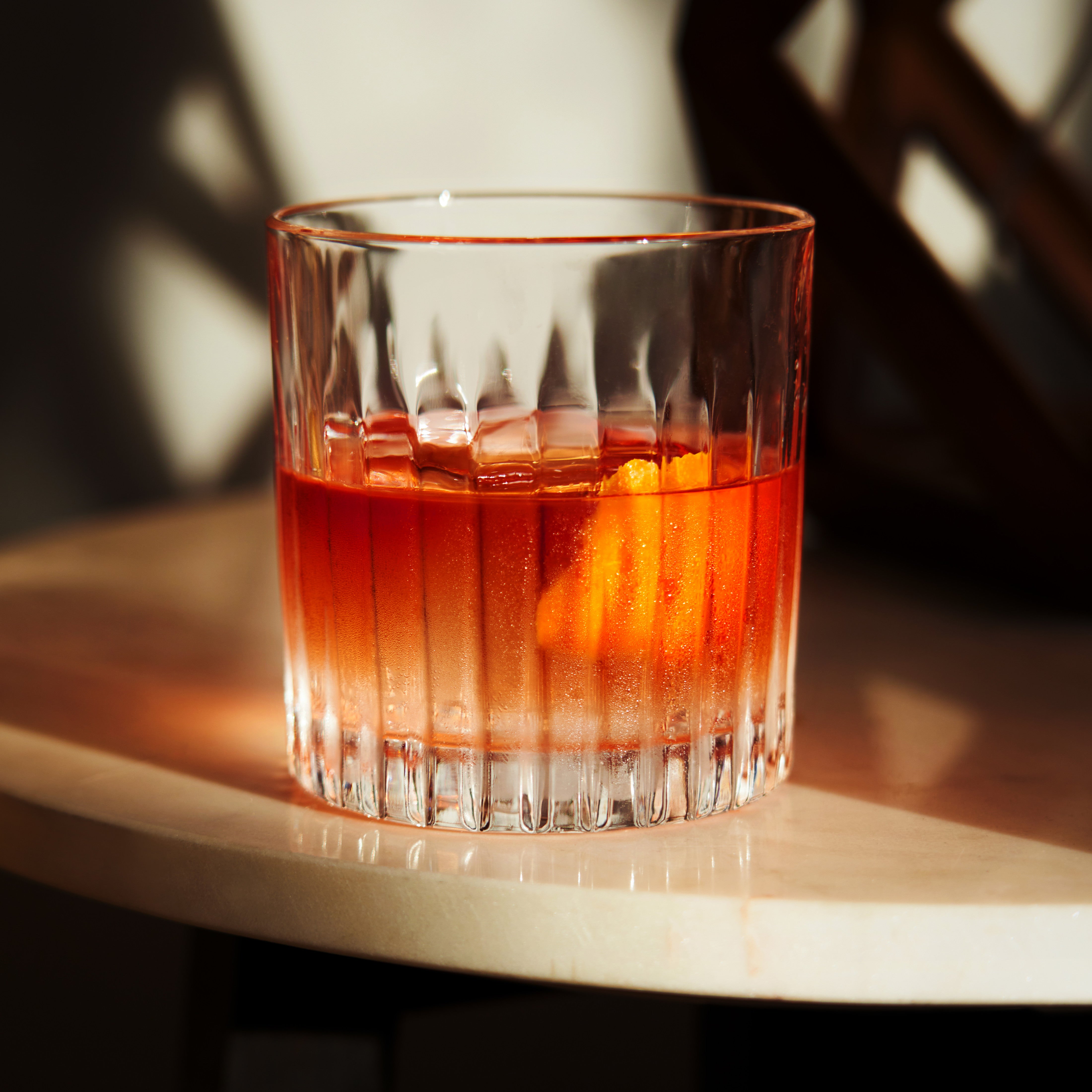 Premium Reserve Milo Crystal Whiskey Glasses Set of 4 - Elegant Barware for Scotch, Bourbon & Cocktails - Perfect for Home Bars, Dinner Parties & Gifts