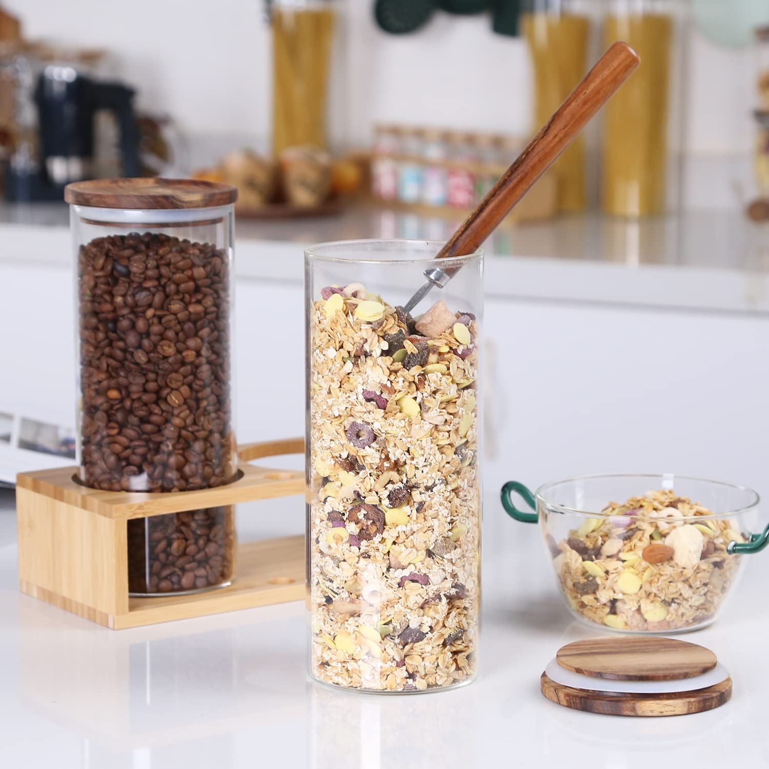 KKC HOME ACCENTS Airtight Glass Coffee Bean Storage Container with Sealable Lid - Perfect for Coffee Beans, Ground Coffee, Nuts, Tea & Spices - Ideal for Kitchen Countertop, Pantry Organization & Coffee Station Decor