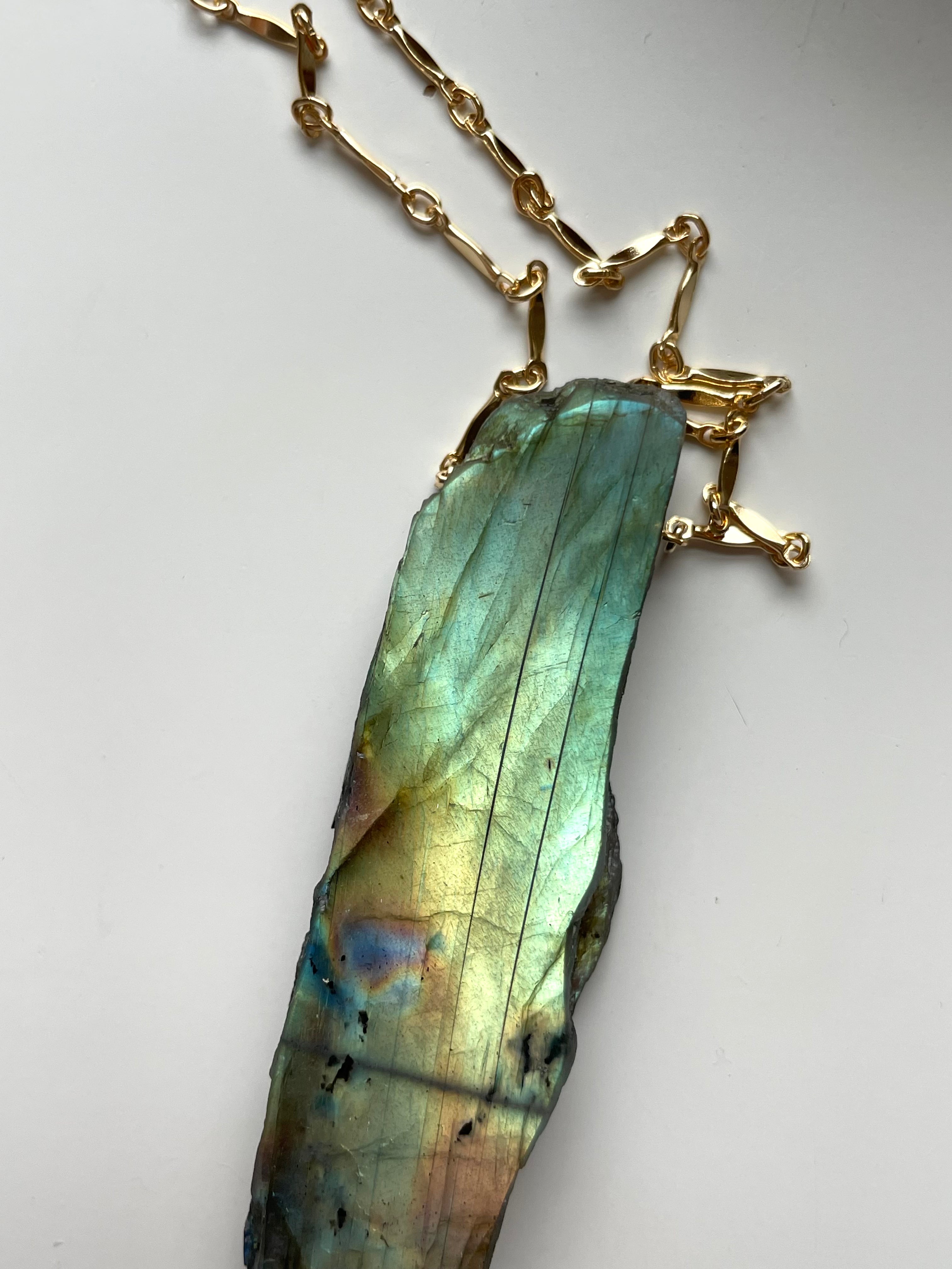 Stunning Large Labradorite Crystal Necklace – Handmade Statement Jewelry for Women – Perfect for Boho, Spiritual & Everyday Wear