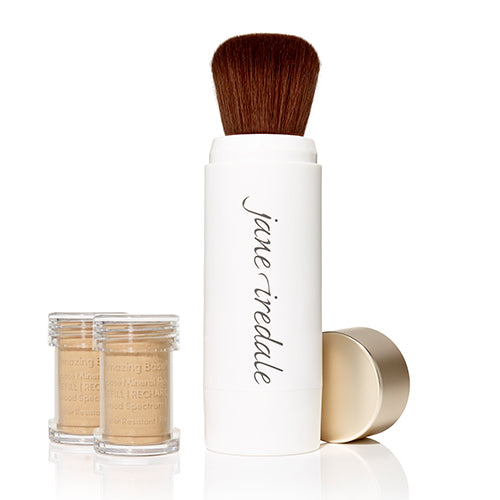 Jane Iredale Amazing Base Refillable Mineral Powder Brush with SPF 20/15 - Buildable Coverage for Flawless Makeup Application, Perfect for On-the-Go Touch Ups & Daily Sun Protection