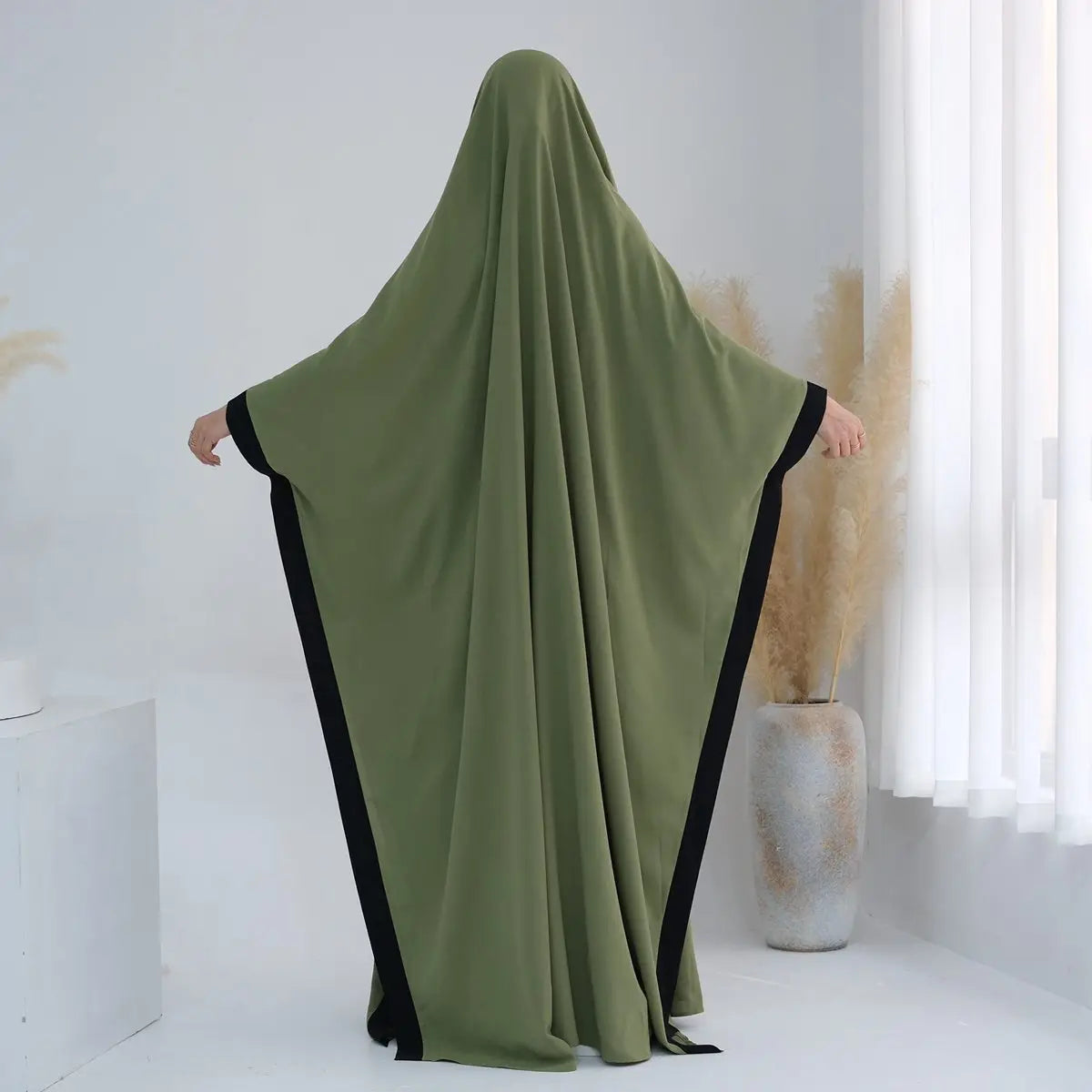 Elegant Trim Prayer Dress - Modest Jilbab Abaya for Women | Halal Islamic Prayer Outfit | Perfect for Mosque, Eid, and Daily Worship