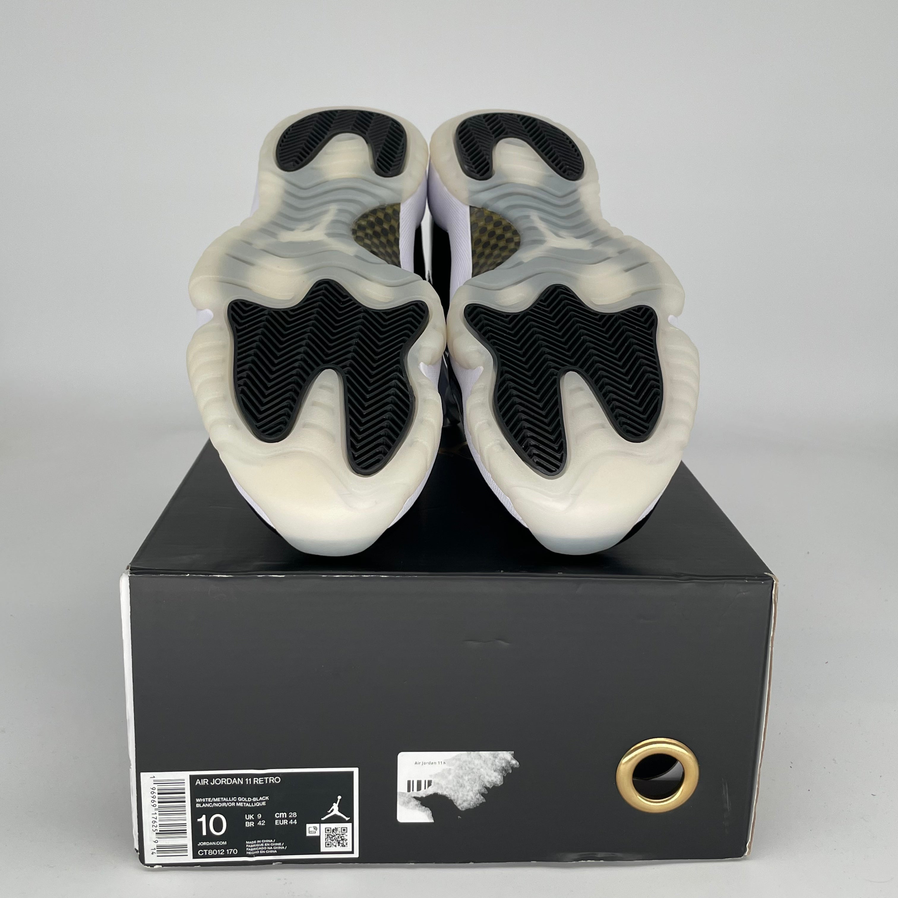 AIR JORDAN 11 DMP GRATITUDE Basketball Shoes Men's Size 10 (CT8012-170) - Retro Style for Court Performance & Streetwear Fashion