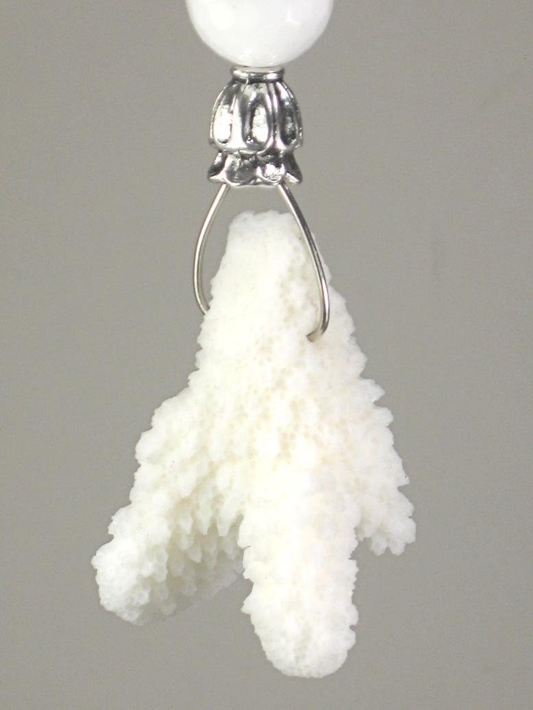 White Cluster Coral & Faceted Glass Ceiling Fan Pull Chain - Elegant Vintage Home Decor for Bedroom, Living Room, and Porch Lighting