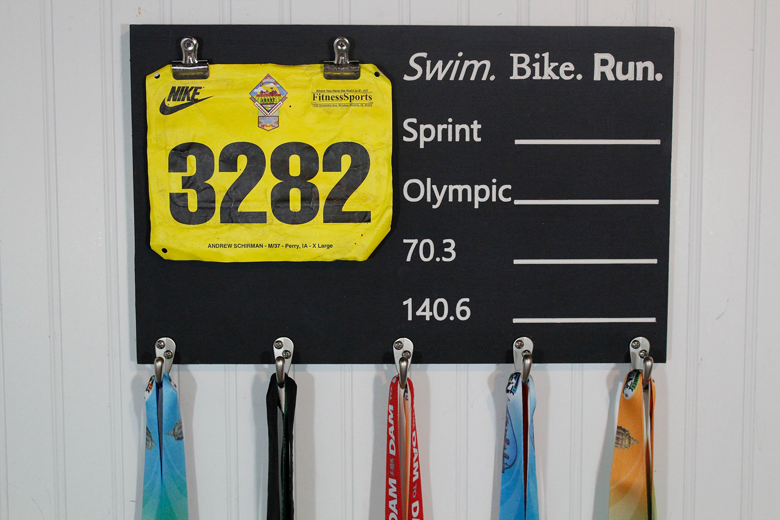 Triathlon Medal Holder - Swim Bike Run Chalkboard Display for Race Medals & Bib Numbers - Wooden Carved Wall Sign - Perfect for Triathlete Home Decor & Race Memorabilia Organization