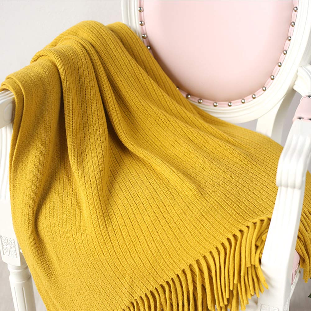 Soft Knit Stripe Throw Blanket with 4