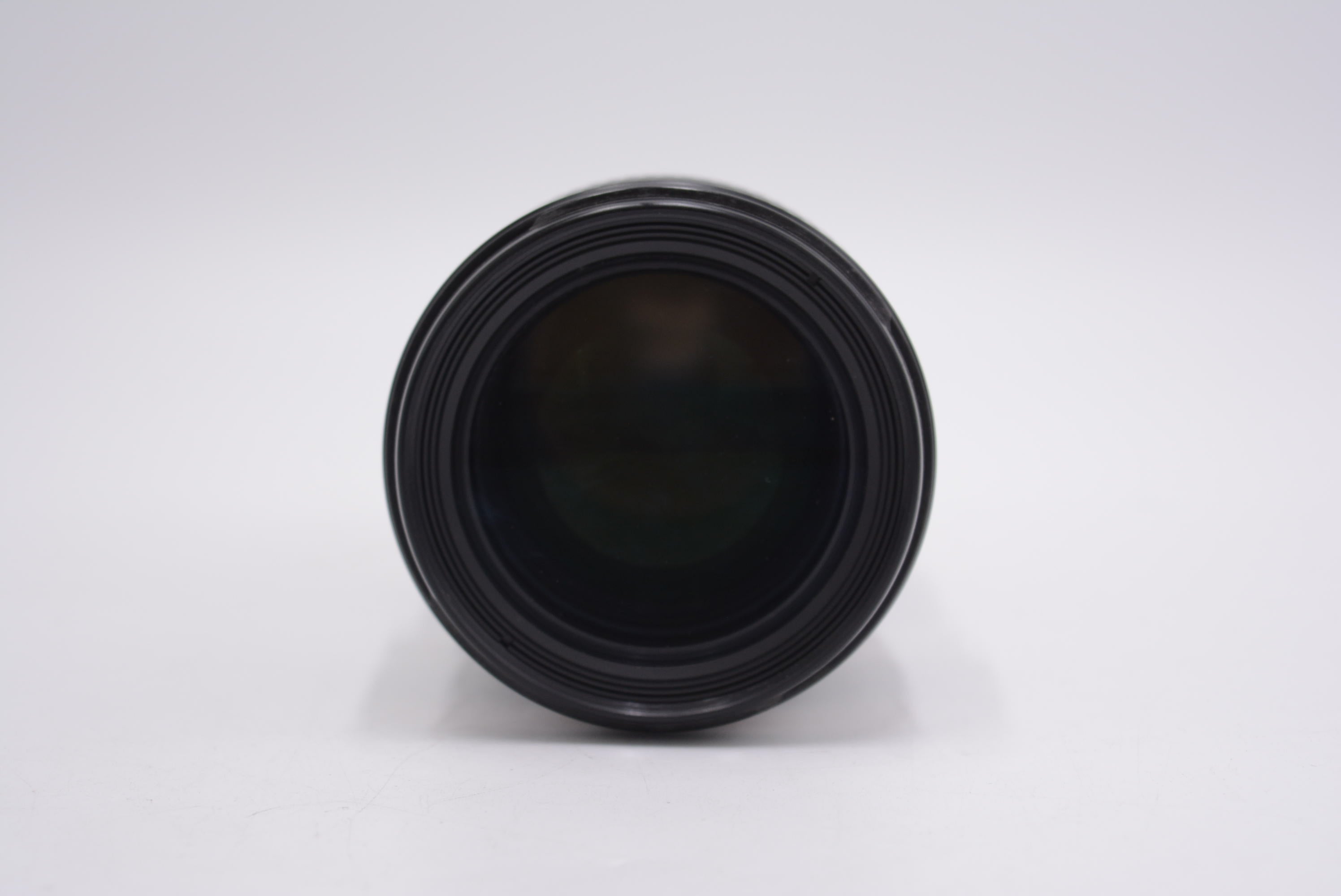 Canon EF 70-200mm f/4L USM Telephoto Zoom Lens - Professional Photography, Sports & Wildlife - Used (Model 59402)