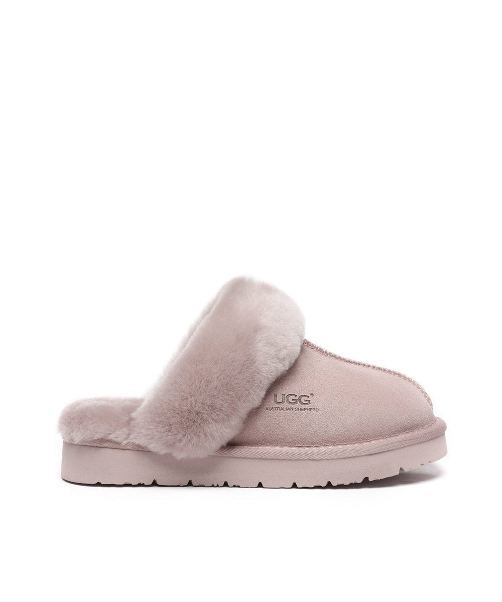 Women's UGG Fuzzy Summer Slippers - Cozy Indoor/Outdoor House Shoes with Soft Fleece Lining for Relaxing at Home, Lounging or Quick Errands