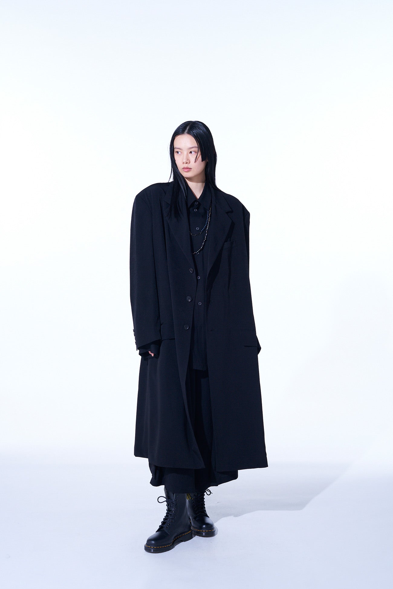 Elegant Crepe de Chine Oversized Notched Lapel Long Jacket for Women - Perfect for Office Wear, Evening Events & Special Occasions