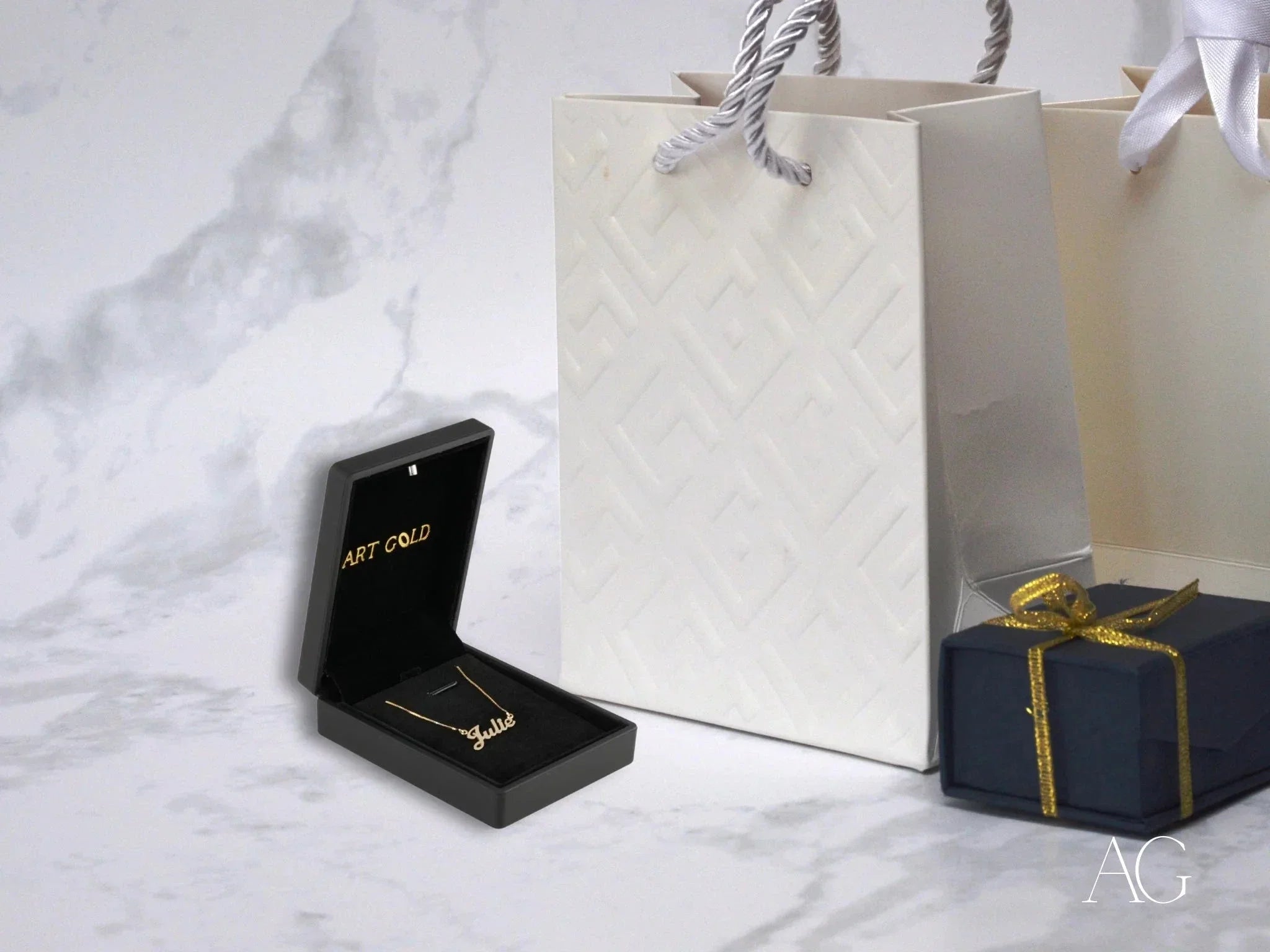 Golden Signature Necklace for Women - Personalized Nameplate Pendant Jewelry Gift for Her | Perfect for Anniversaries, Birthdays & Special Occasions
