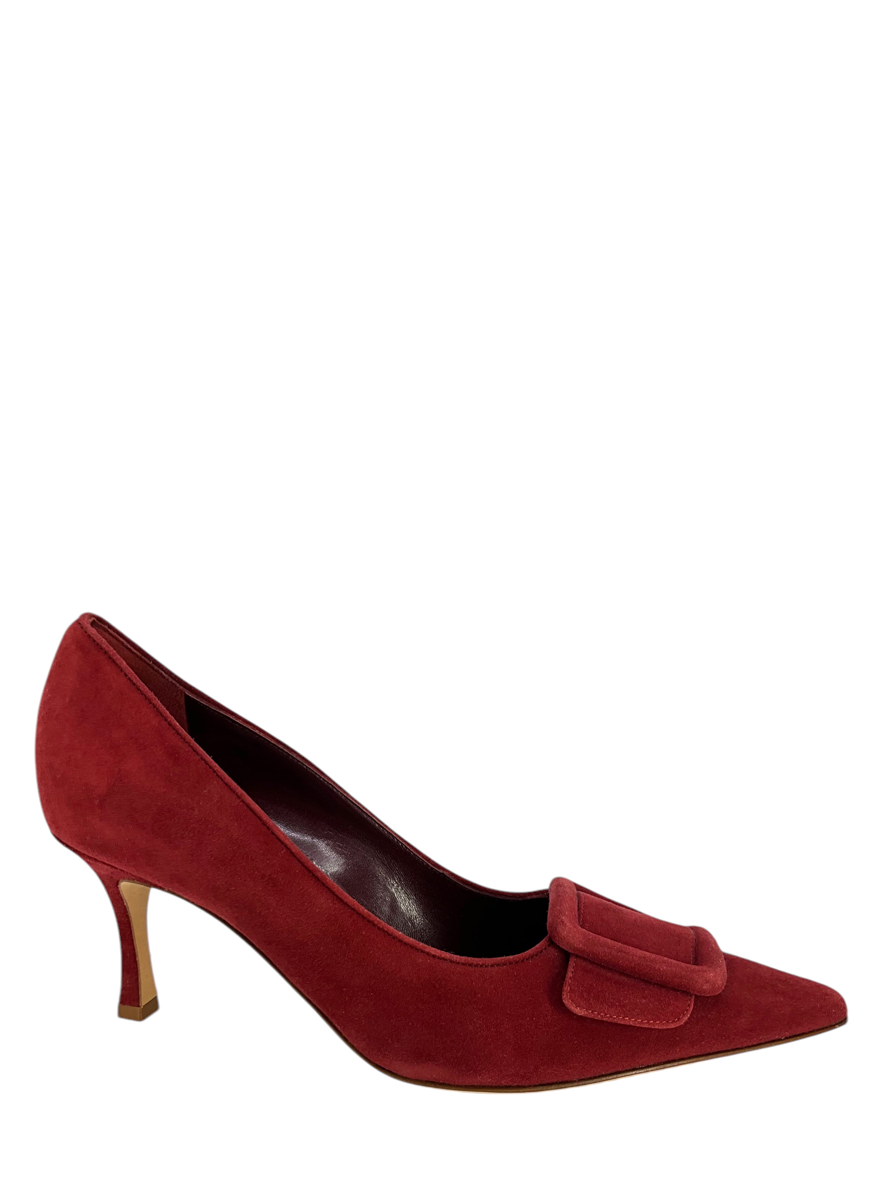 Manolo Blahnik Suede Buckle Pumps Women's Size 7.5 - Elegant High Heel Dress Shoes for Wedding, Party & Office Wear