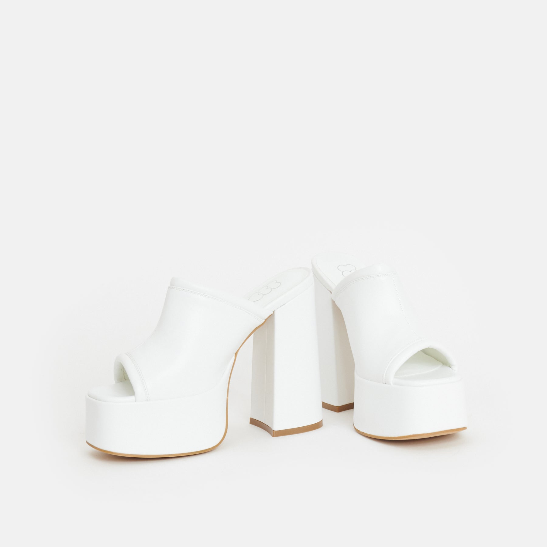 Balsa White Heeled Mules - Comfortable Women's Slide Sandals for Summer | Perfect for Beach, Vacation & Casual Outfits