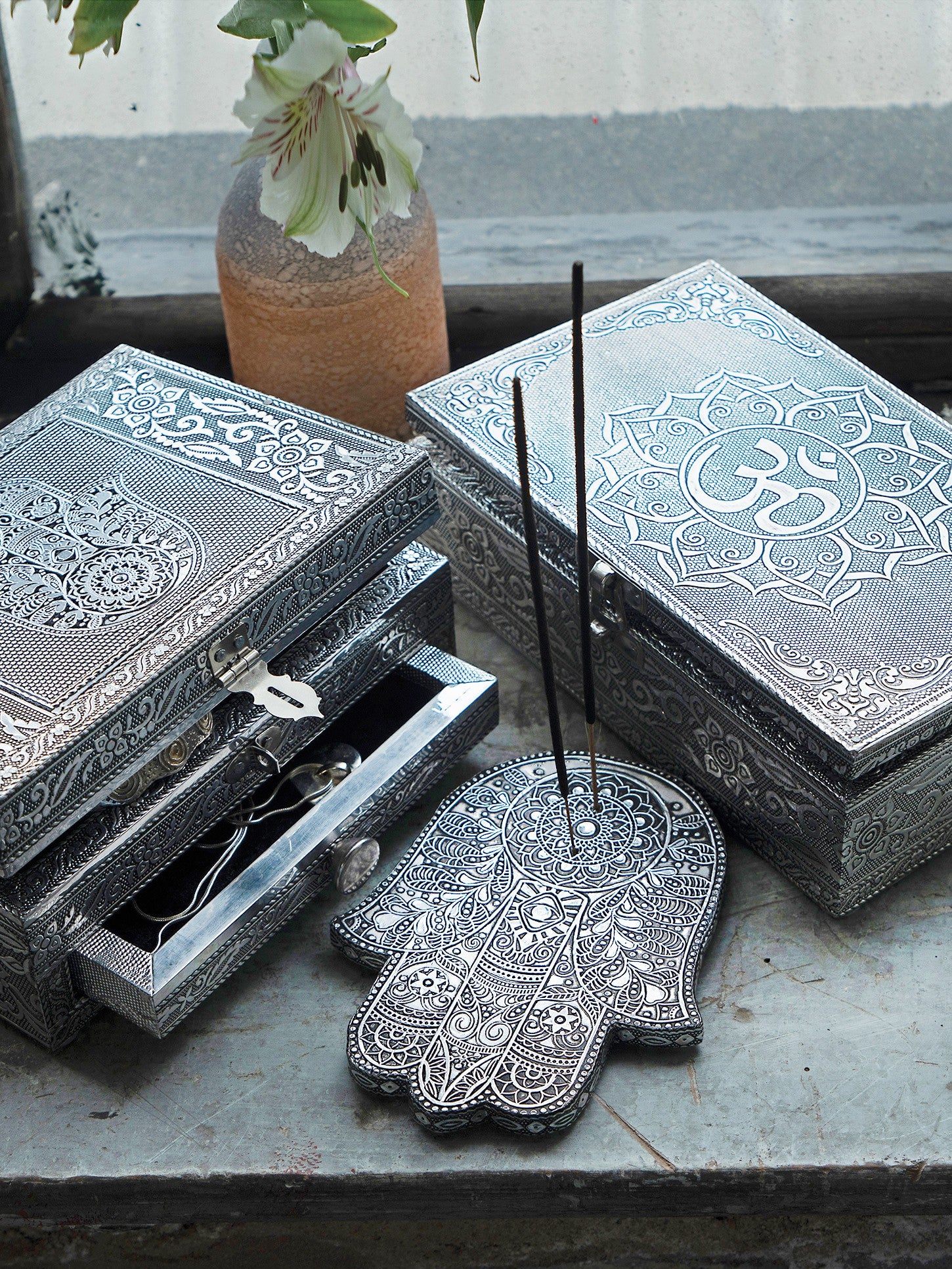 Namaste Embossed Incense Holder with Hamsa Design - Handcrafted Ceramic Incense Burner for Yoga, Meditation & Spiritual Practices