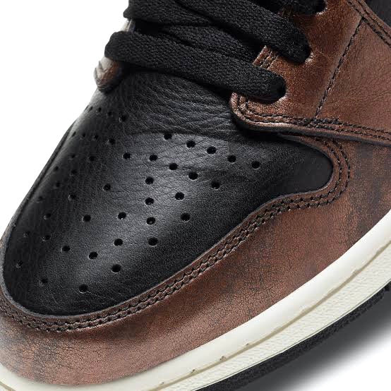 Air Jordan 1 Retro High OG Rust Shadow Patina - Men's Basketball Shoes for Sneaker Collectors & Streetwear Fashion
