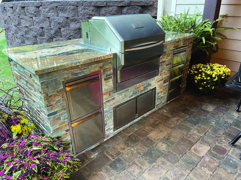 Memphis Pro 28 Built-In ITC3 Pellet Grill - Smart BBQ Smoker with WiFi Control | Perfect for Backyard Grilling, Tailgating & Outdoor Cooking (Model VGB0001S)