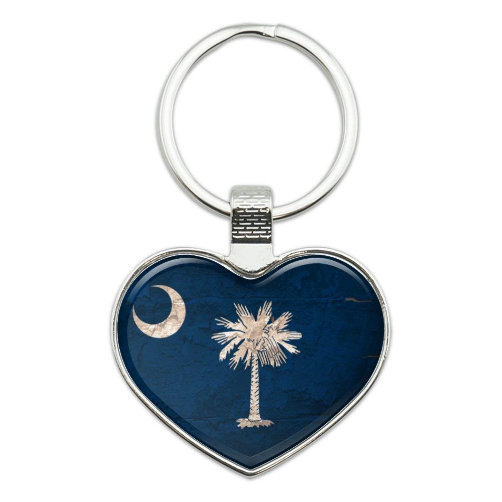 Vintage Rustic South Carolina State Flag Distressed Metal Keychain - USA Patriotic Heart Love Key Ring Gift for Travelers, Collectors & Home Decor