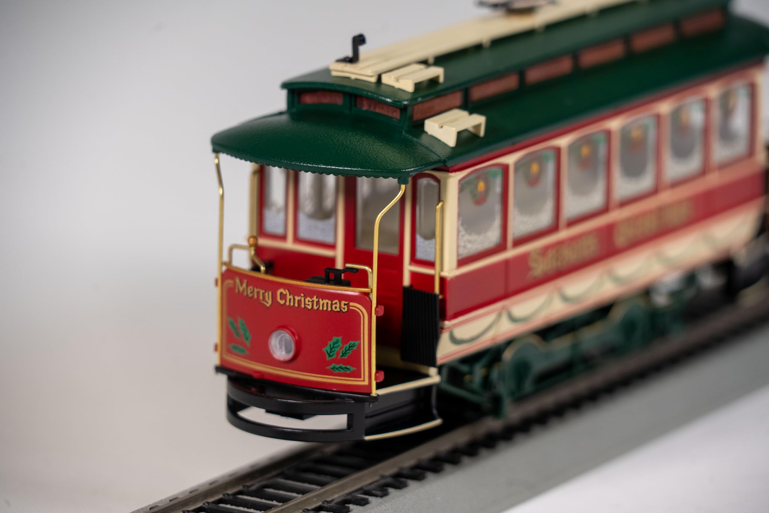 Closed Street Car Christmas - On30 Scale Model Train for Holiday Displays & Collectors | Perfect for Christmas Villages, Train Sets & Dioramas