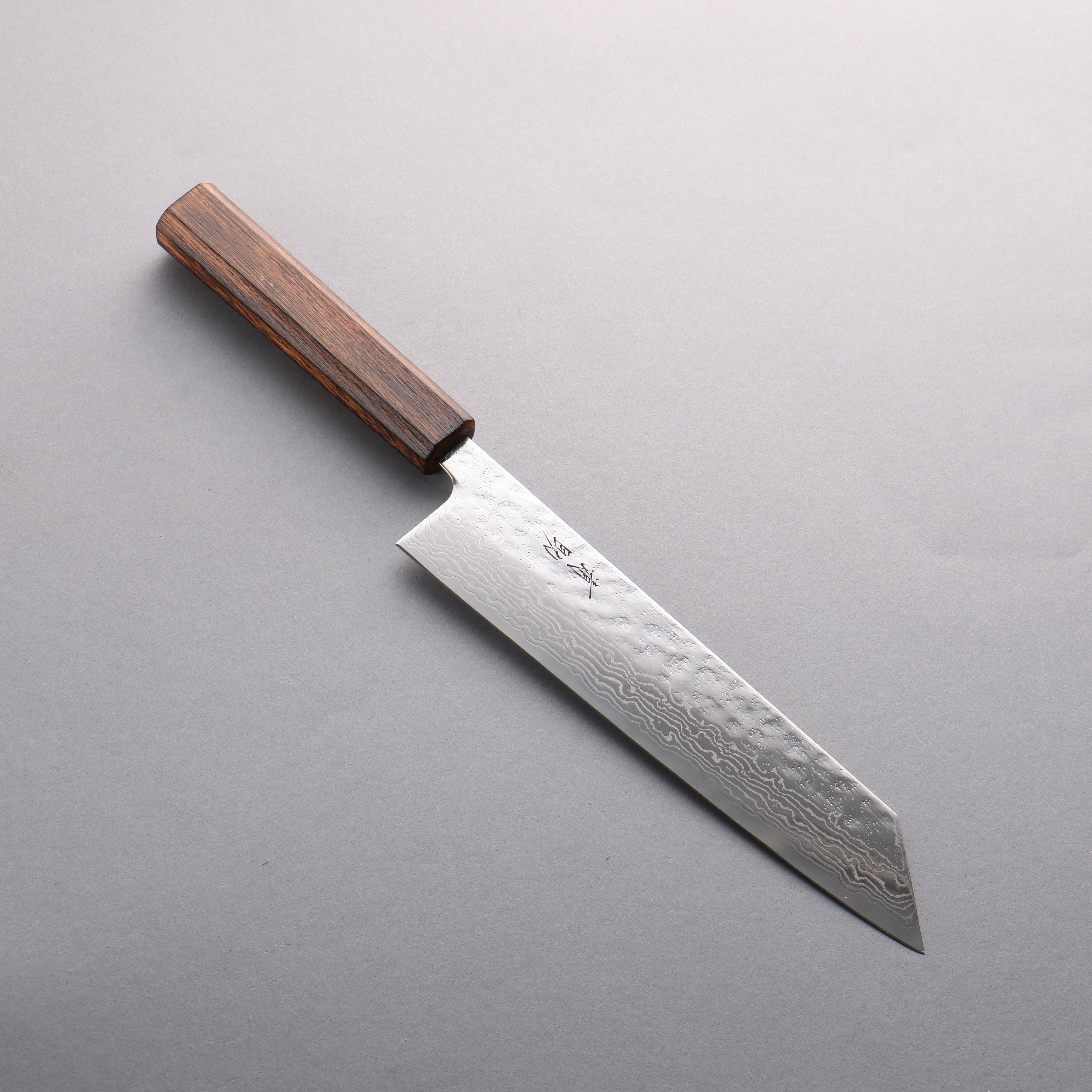 Seisuke 210mm Kiritsuke Gyuto Knife - 440C Stainless Steel Hammered Damascus Blade with Oak Handle - Perfect for Sushi, Sashimi & Japanese Cuisine