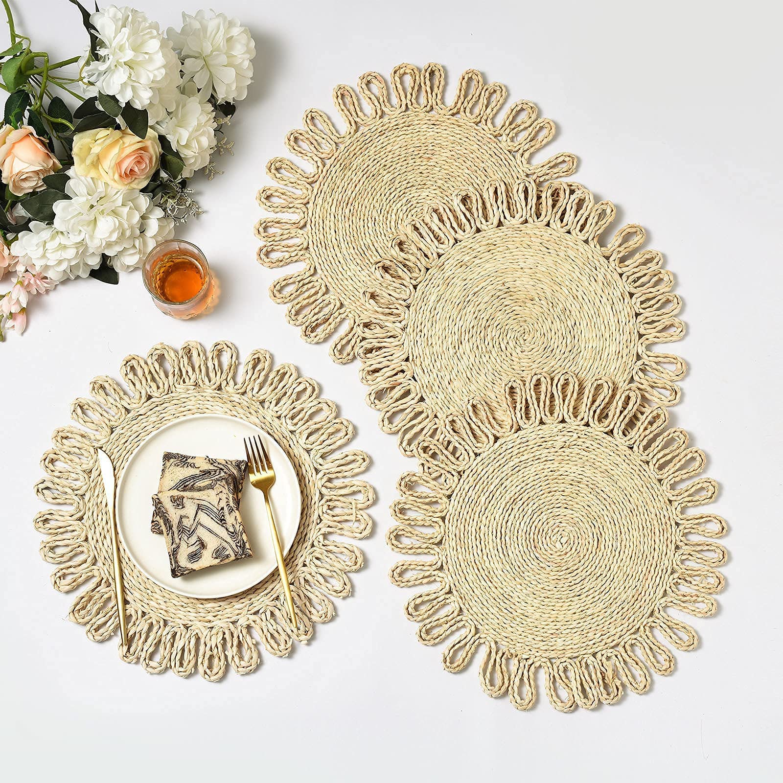IcosaMro Round Woven Placemats Set of 4 - 11 Inch Natural Rattan Charger Plates, Boho Wicker Table Mats for Dining & Kitchen Decor - Perfect for Christmas Holiday Dinner Parties and Everyday Use