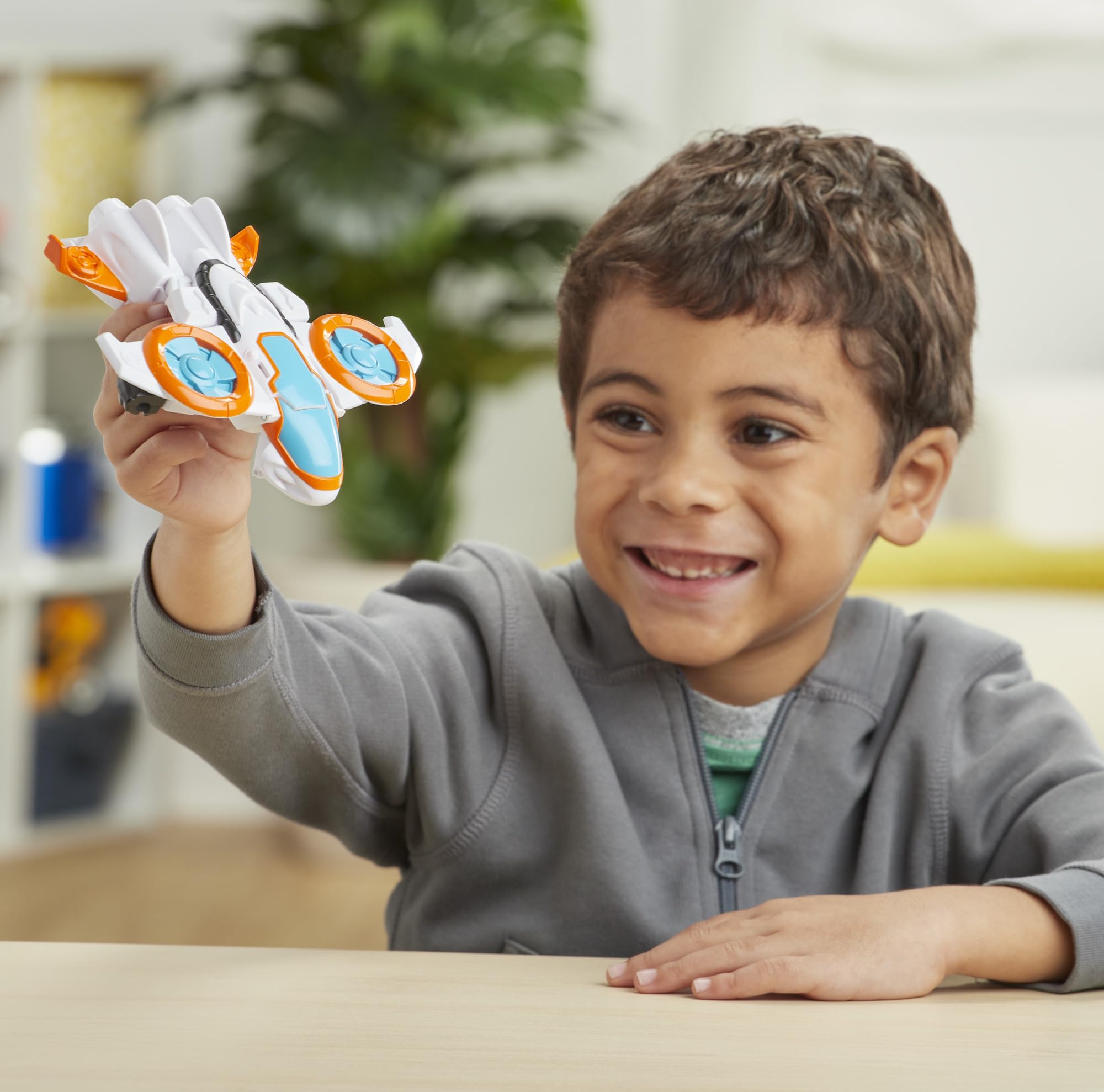 Transformers Toys Space Blast 2-Pack - Bumblebee & Autobot Blades 4.5-Inch Action Figures for Kids Ages 3+ | Amazon Exclusive Robot Toys | Perfect for Playtime, Collecting & Birthday Gifts