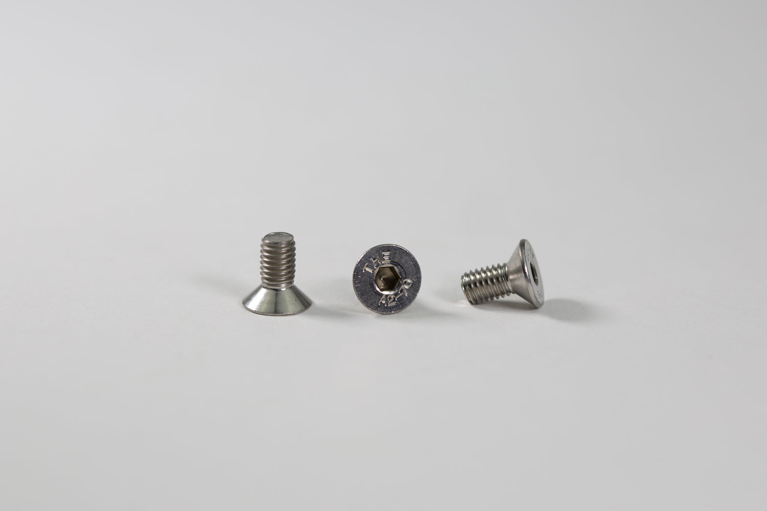 04 0249A Aluminum Skid Pad Hardware Kit - 5x10 Flat Head Screws (No O-Ring Included) - Perfect for Automotive, Marine, and Industrial Applications