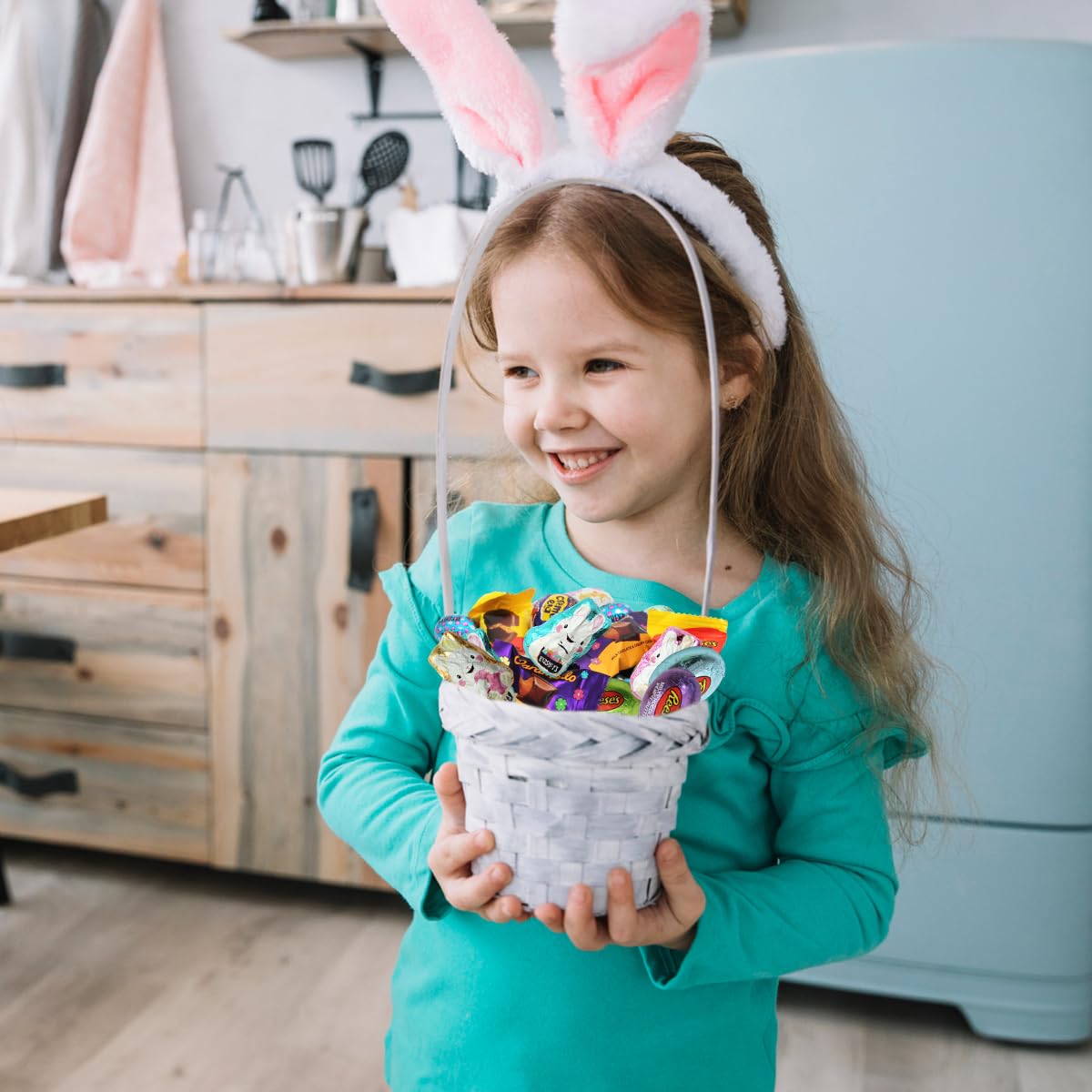 5lb Easter Chocolate Variety Pack - Bulk Individually Wrapped Pastel Candy for Egg Hunts, Basket Stuffers & Easter Celebrations | Perfect for Party Favors, Classroom Treats & Holiday Gifting
