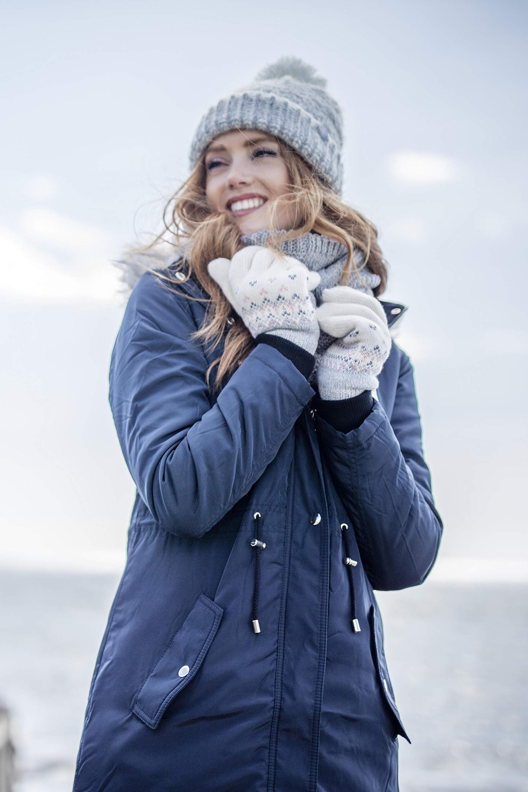 Heat Holders Women's Thermal Winter Gloves - Warm Fleece Lined Cold Weather Gloves for Outdoor Activities, Skiing, Snowboarding & Daily Use