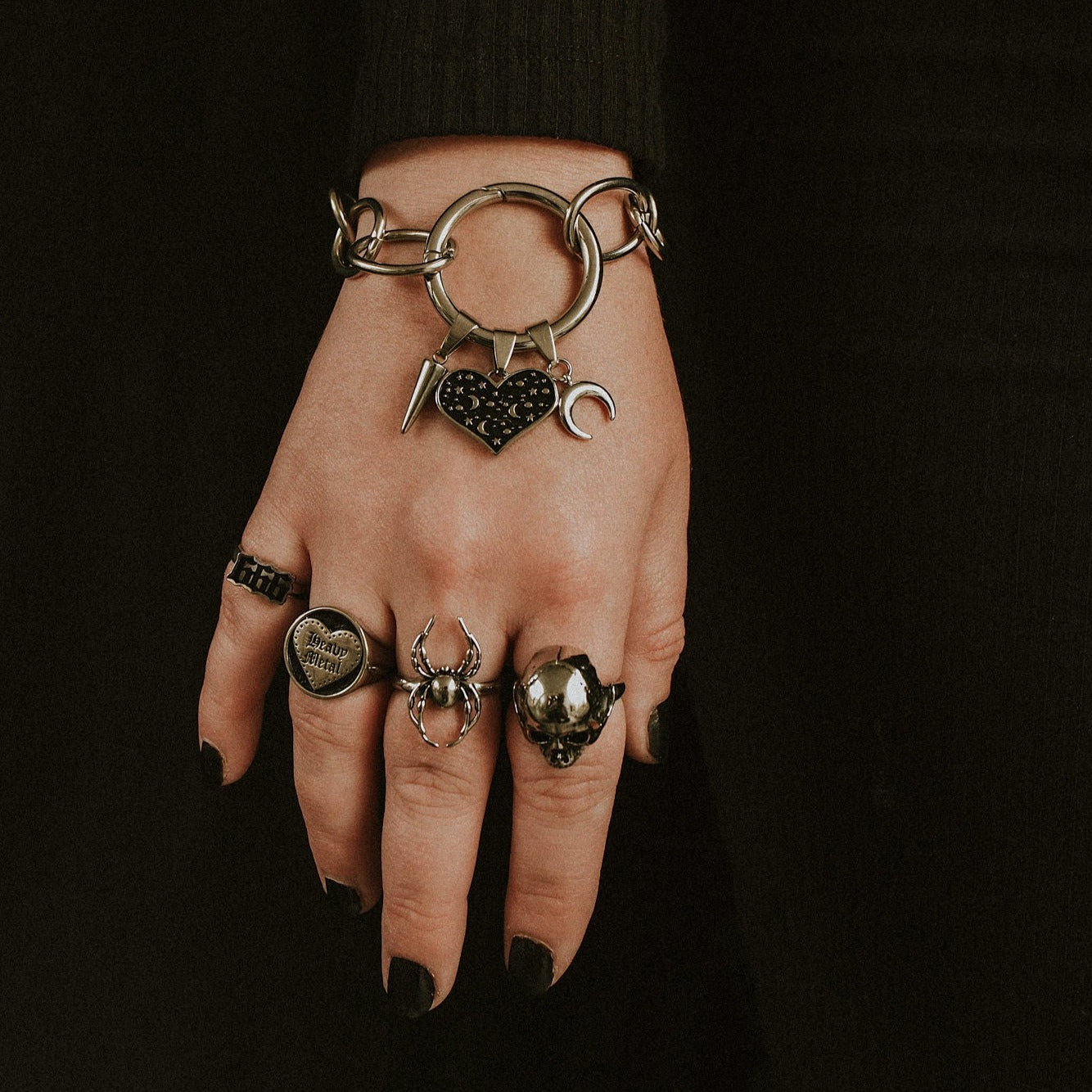 Charm Coven Selene Moon Charm - Elegant Moon Pendant for Necklace & Jewelry Making - Perfect for Wiccan Rituals, Witchy Aesthetics & Boho Fashion