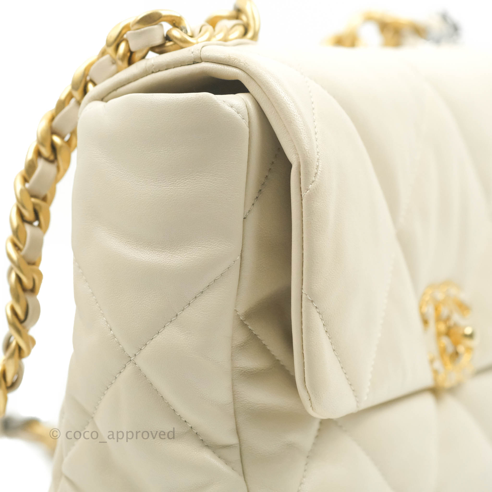 Chanel 19 Medium Flap Bag in Beige with Mixed Hardware - Luxury Designer Handbag for Women, Perfect for Work, Evening & Special Occasions