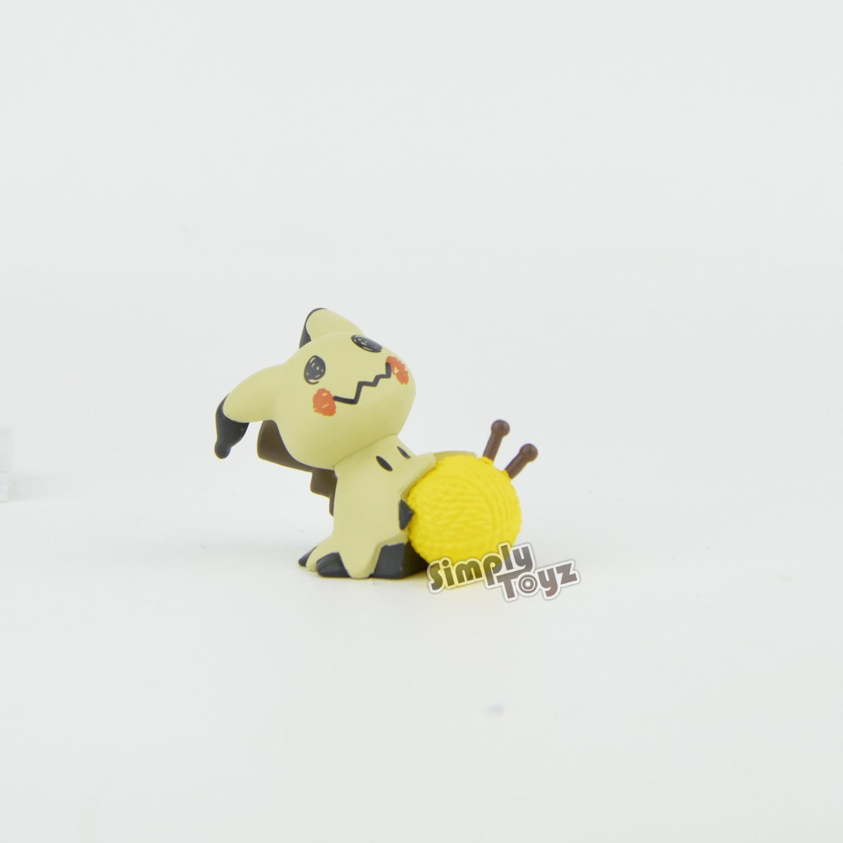 Pokemon Sun & Moon Nuku Nuku Takara Tomy Ball Of Yarn Mini Figure - Cute Collectible Toy for Pokemon Fans | Perfect for Display, Gifts & Play Scenes