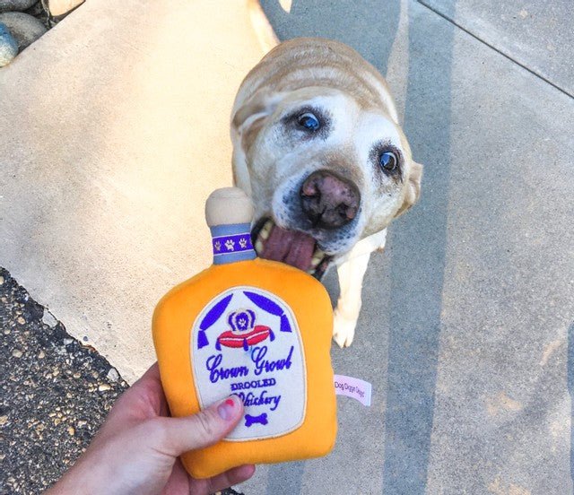 Premium Crown Growl Toy for Dogs - Interactive Chew Toy for Aggressive Chewers, Durable Pet Teeth Cleaning - Perfect for Playtime, Training & Anxiety Relief