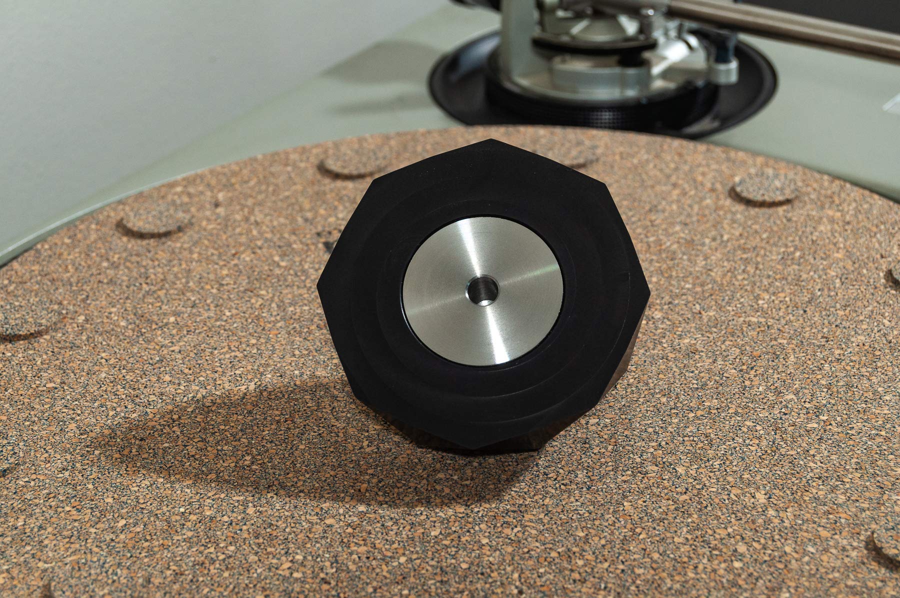 Premium Vinyl Record Weight - Anti-Slip Stabilizer for Turntables | Reduce Vibrations & Improve Sound Quality | Perfect for DJs, Audiophiles & Vinyl Collectors