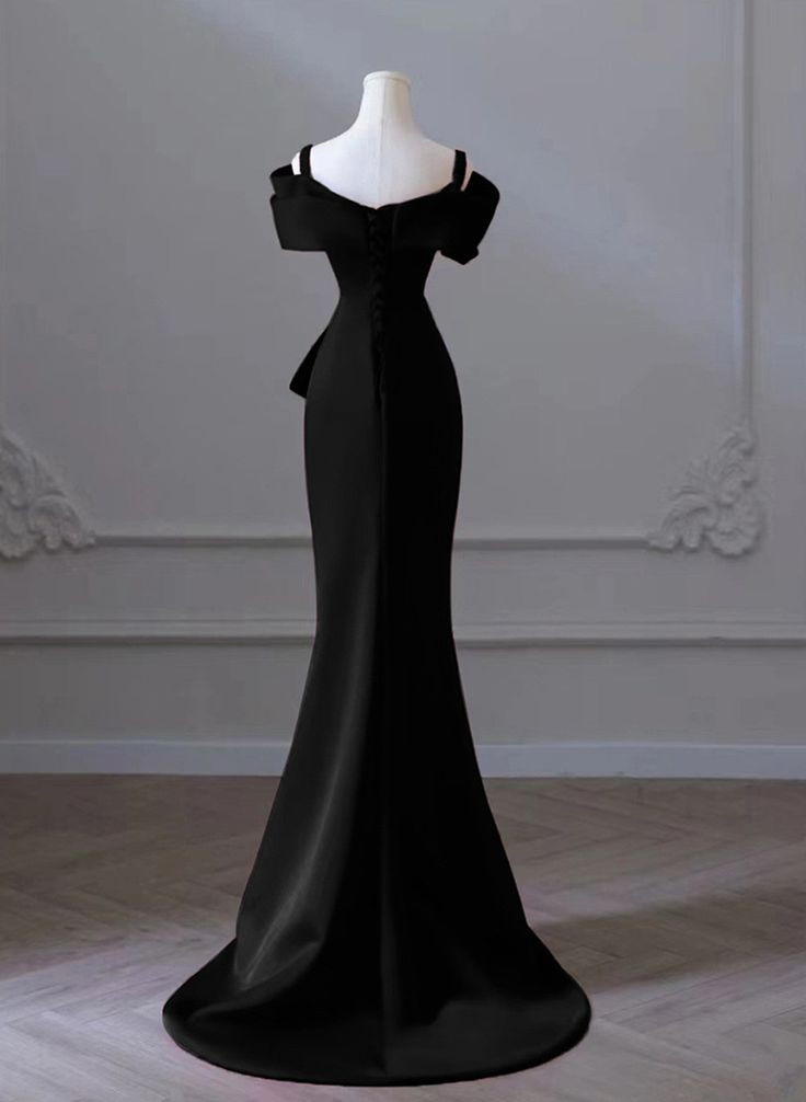 Mermaid Sweetheart Off Shoulder Black Satin Prom Dress J4373 - Elegant Evening Gown for Homecoming, Formal Dances & Special Occasions